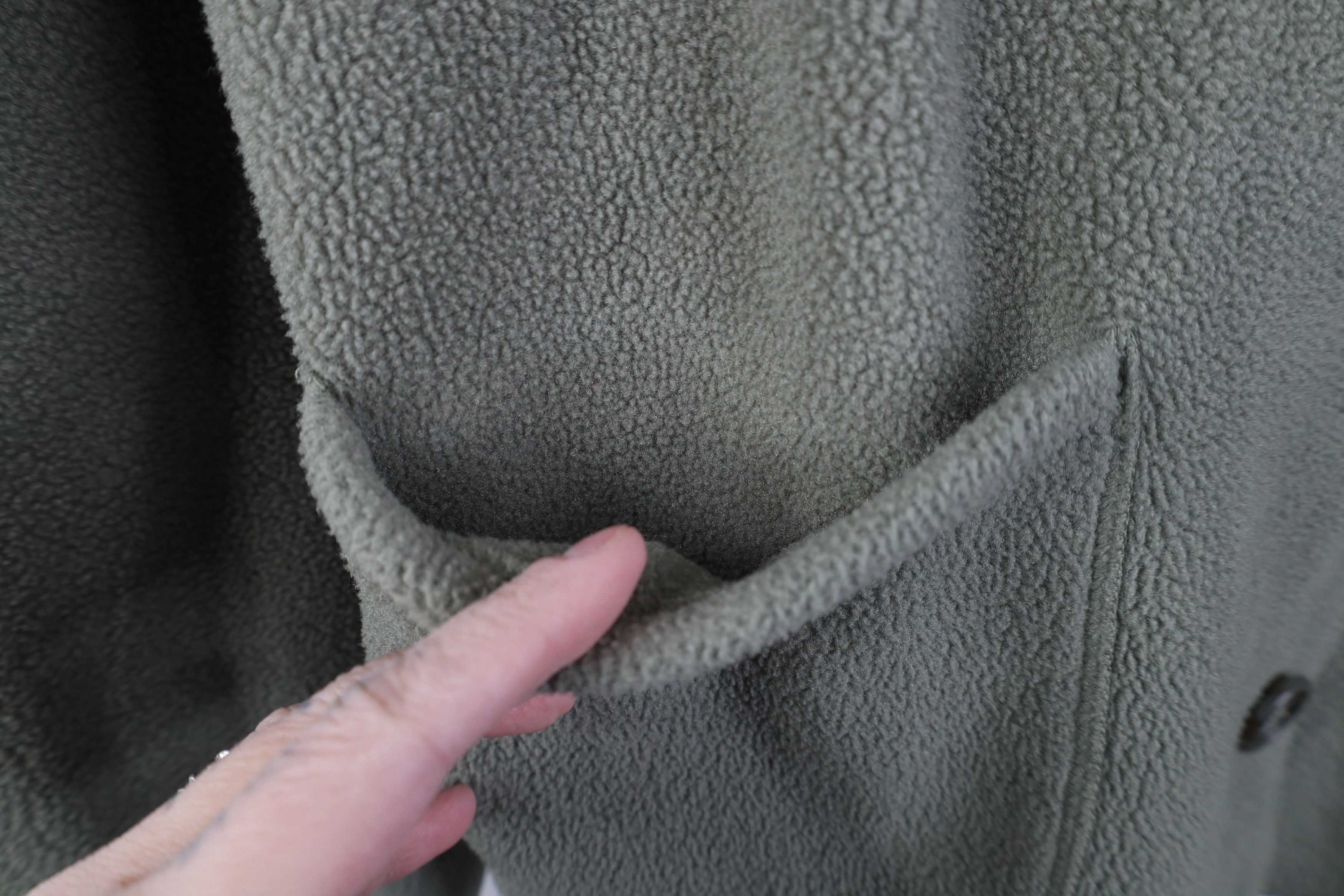 Eddie Bauer Vintage 90s Eddie Bauer Fleece Cardigan Jacket Green USA Size L / US 10 / IT 46 - 5 Thumbnail