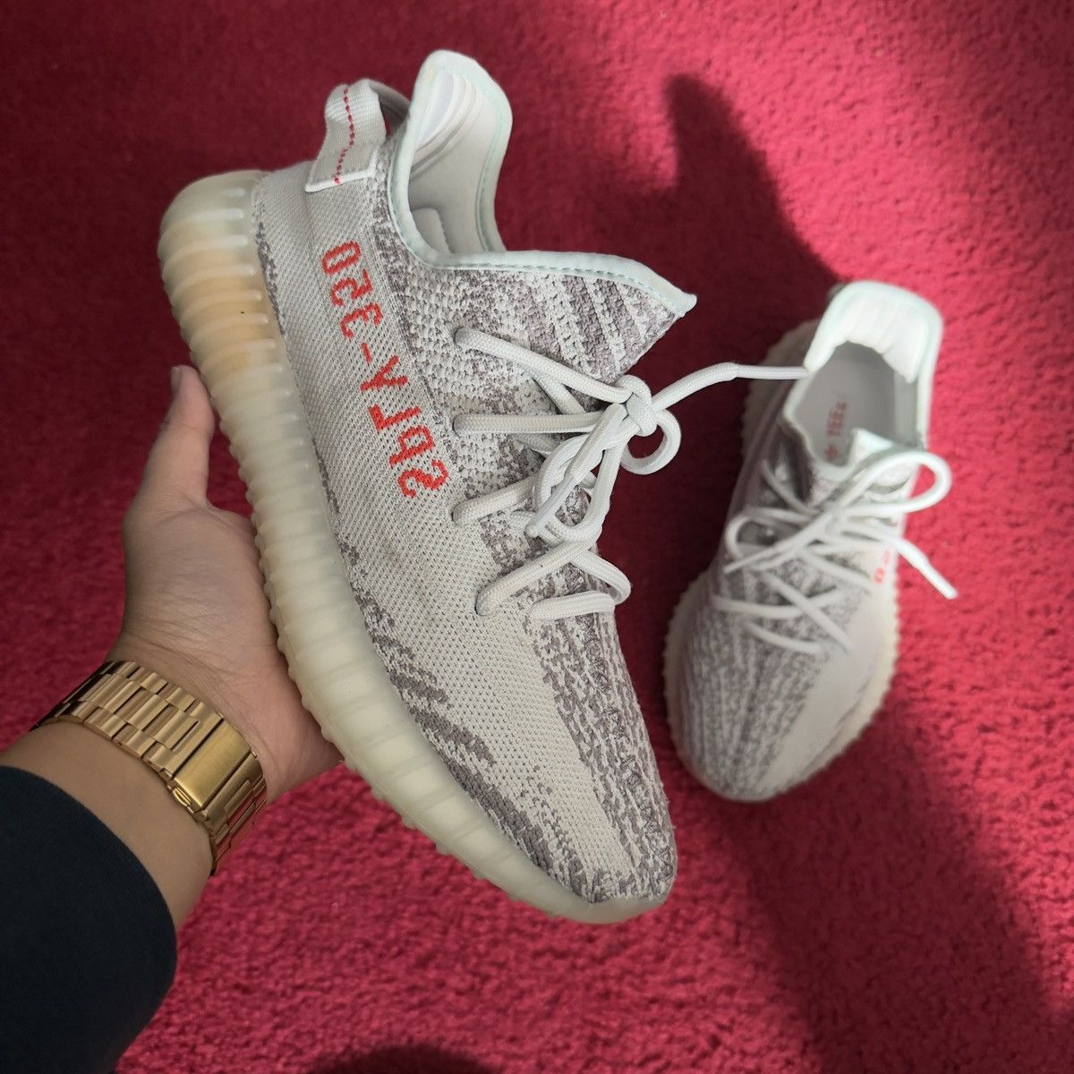 Yeezy Yeezy 350s V2 ( Blue Tint ) Size US 7 / EU 40 - 1 Thumbnail