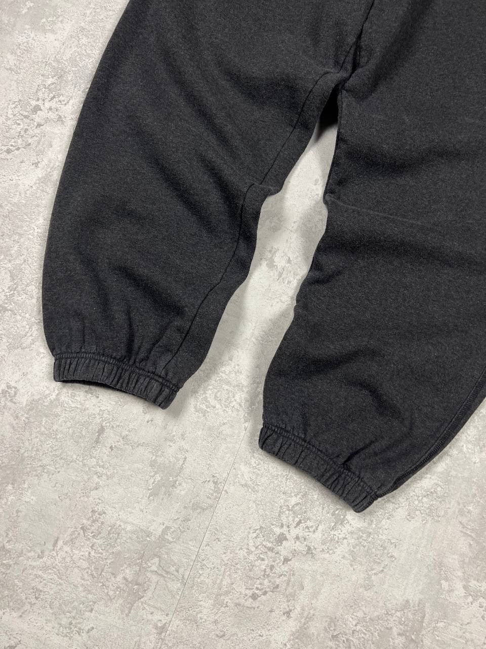 Nike Vintage Nike Baggy Grey Sweatpants Joggers Pants Size XL Size US 38 / EU 54 - 3 Thumbnail