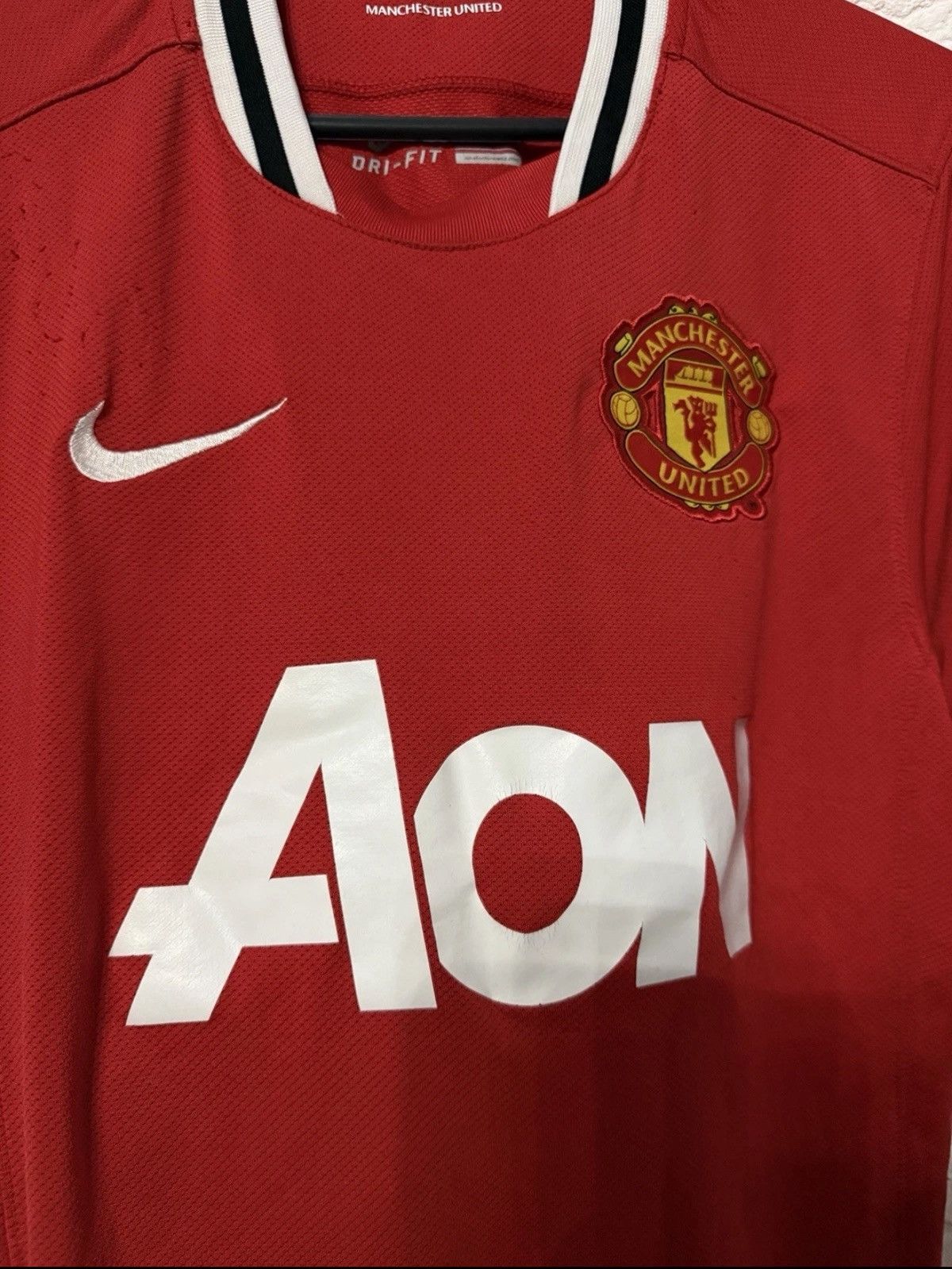Nike Nike Manchester United Nani #17 Jersey 11/12 Football Shirt Size US S / EU 44-46 / 1 - 6 Thumbnail