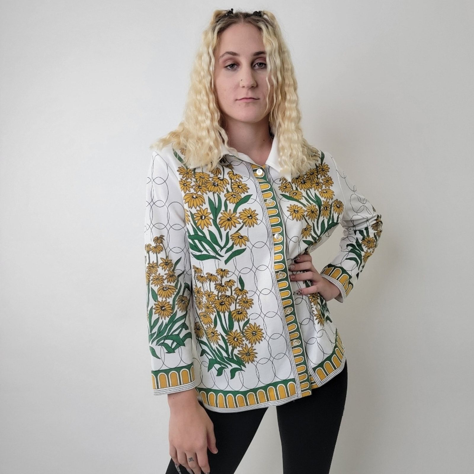 Vintage Vintage 60s Muted Floral Tunic Blouse Size M / US 6-8 / IT 42-44 - 1 Thumbnail