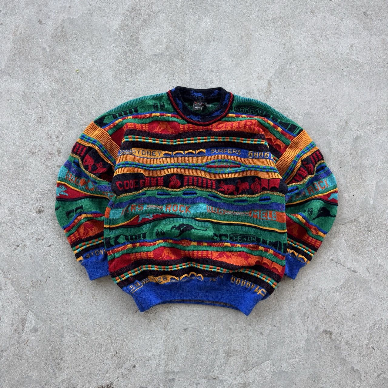 Vintage Vintage 90s Emaroo Coogi Style Wool Sweater Size US L / EU 52-54 / 3 - 1 Thumbnail