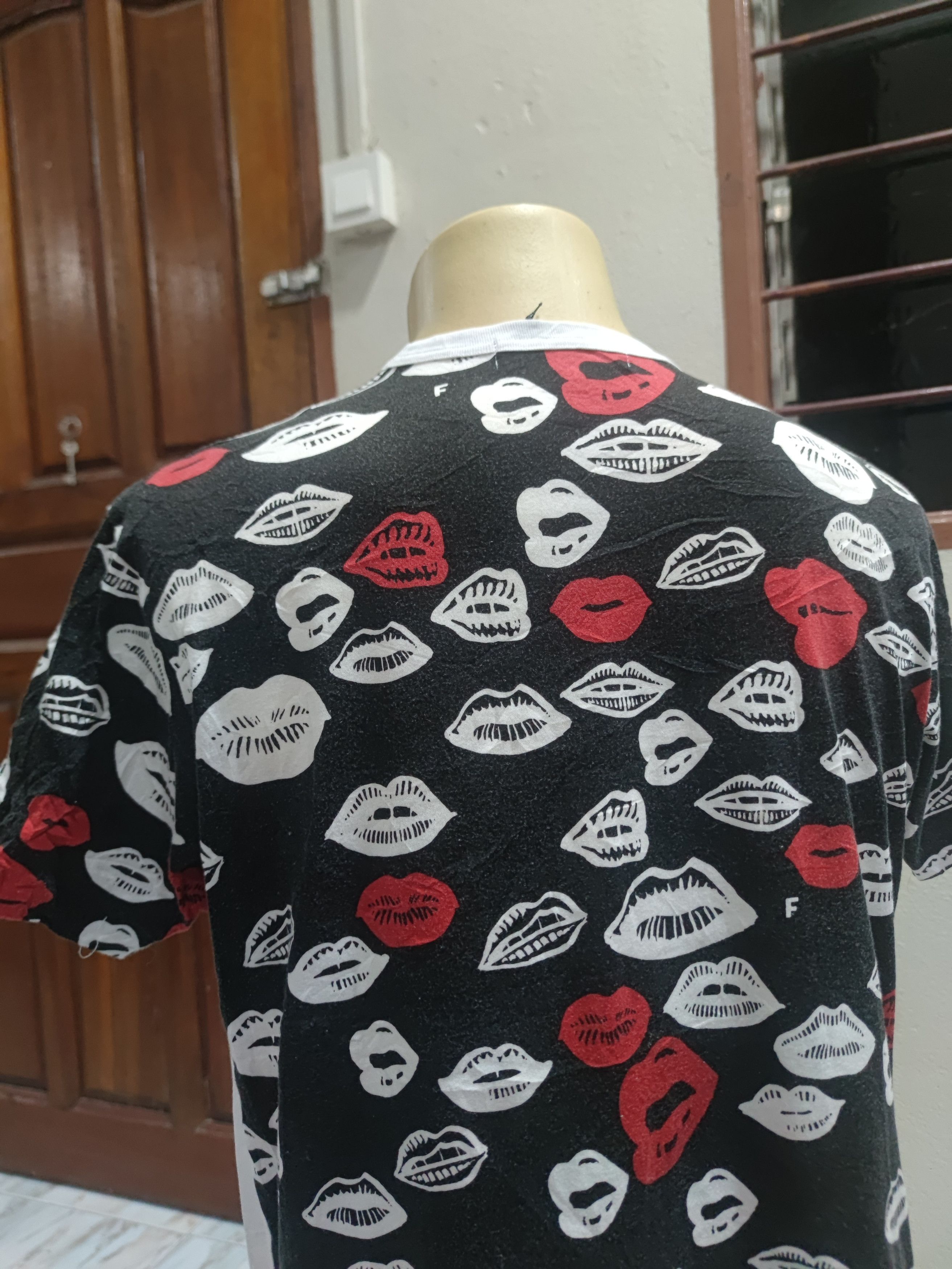 Comme des Garcons Black AD2015 Black Comme des Garcons x Disney Size US XL / EU 56 / 4 - 2 Thumbnail