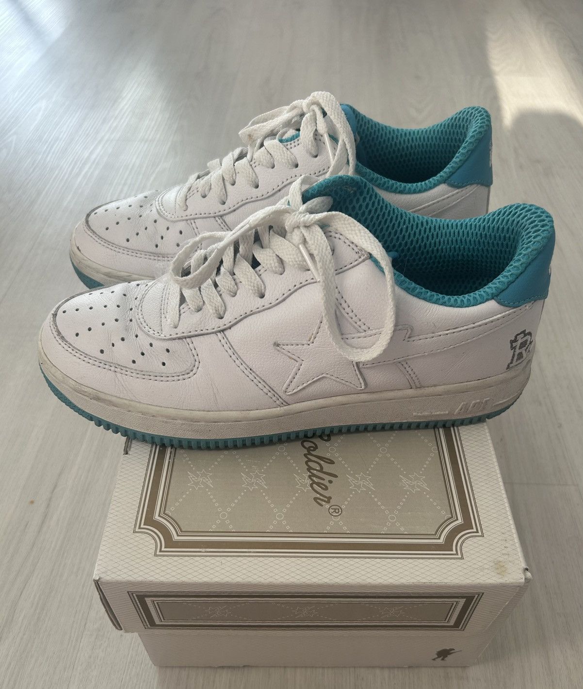 Bape RARE OG 2002 A BATHING APE X REVOLVER BAPESTA Size US 9 / EU 42 - 1 Thumbnail