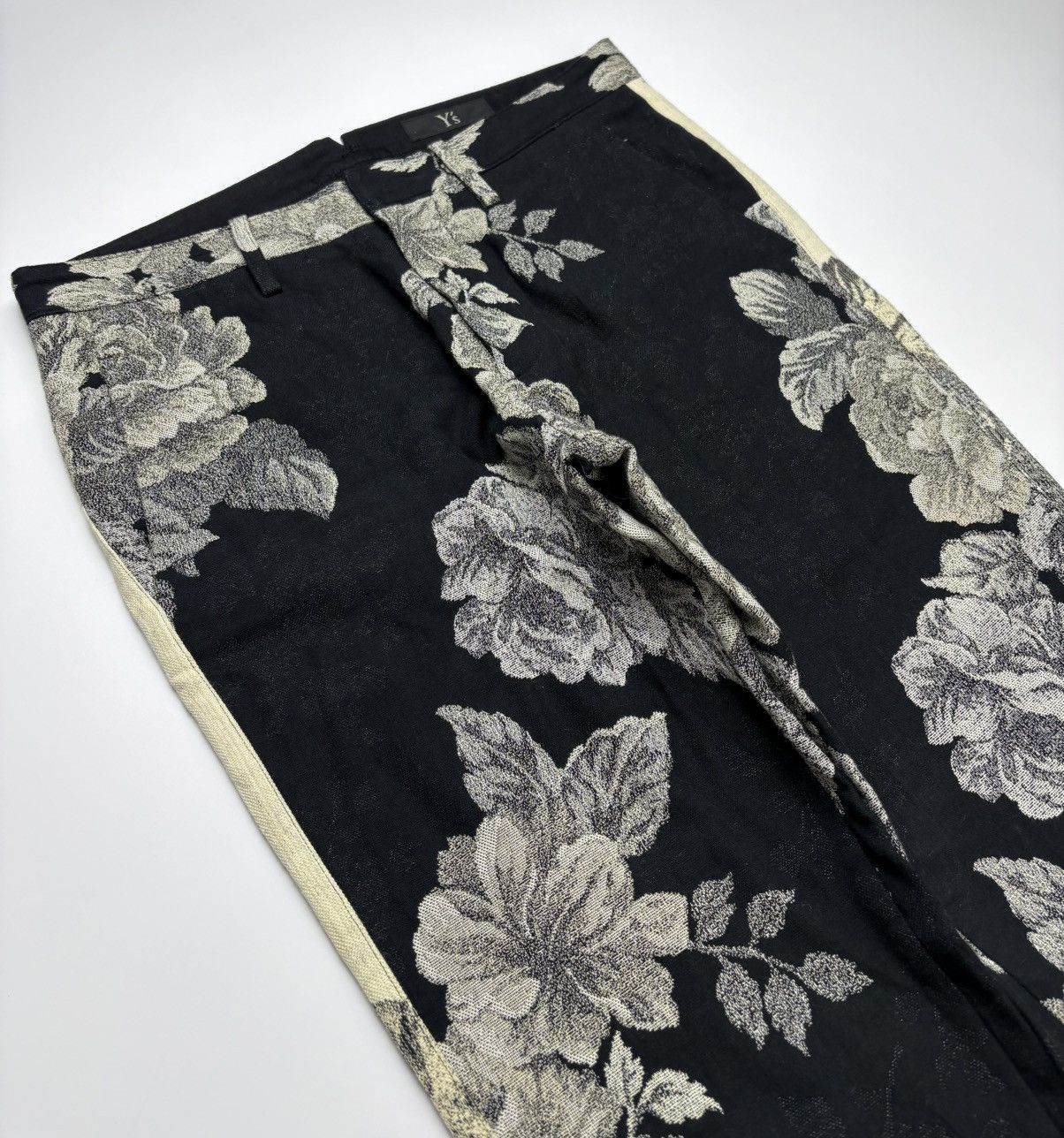Y's A/W14 Y’s Yohji Yamamoto Cropped Flower Jacquard Side Line Size US 30 / EU 46 - 2 Thumbnail