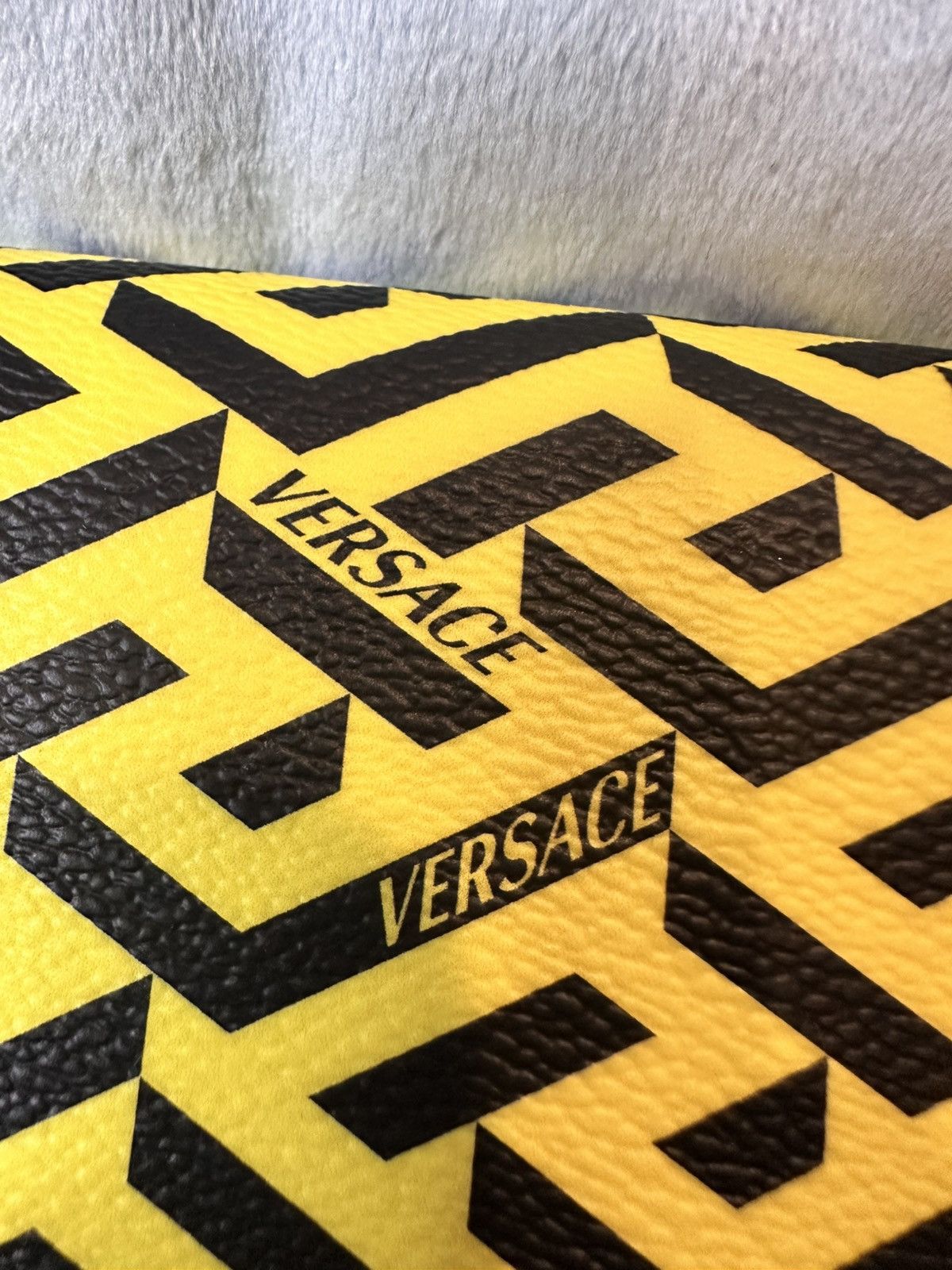 Versace Coated Canvas La Greca Signature crossbody bag Size ONE SIZE - 9 Thumbnail