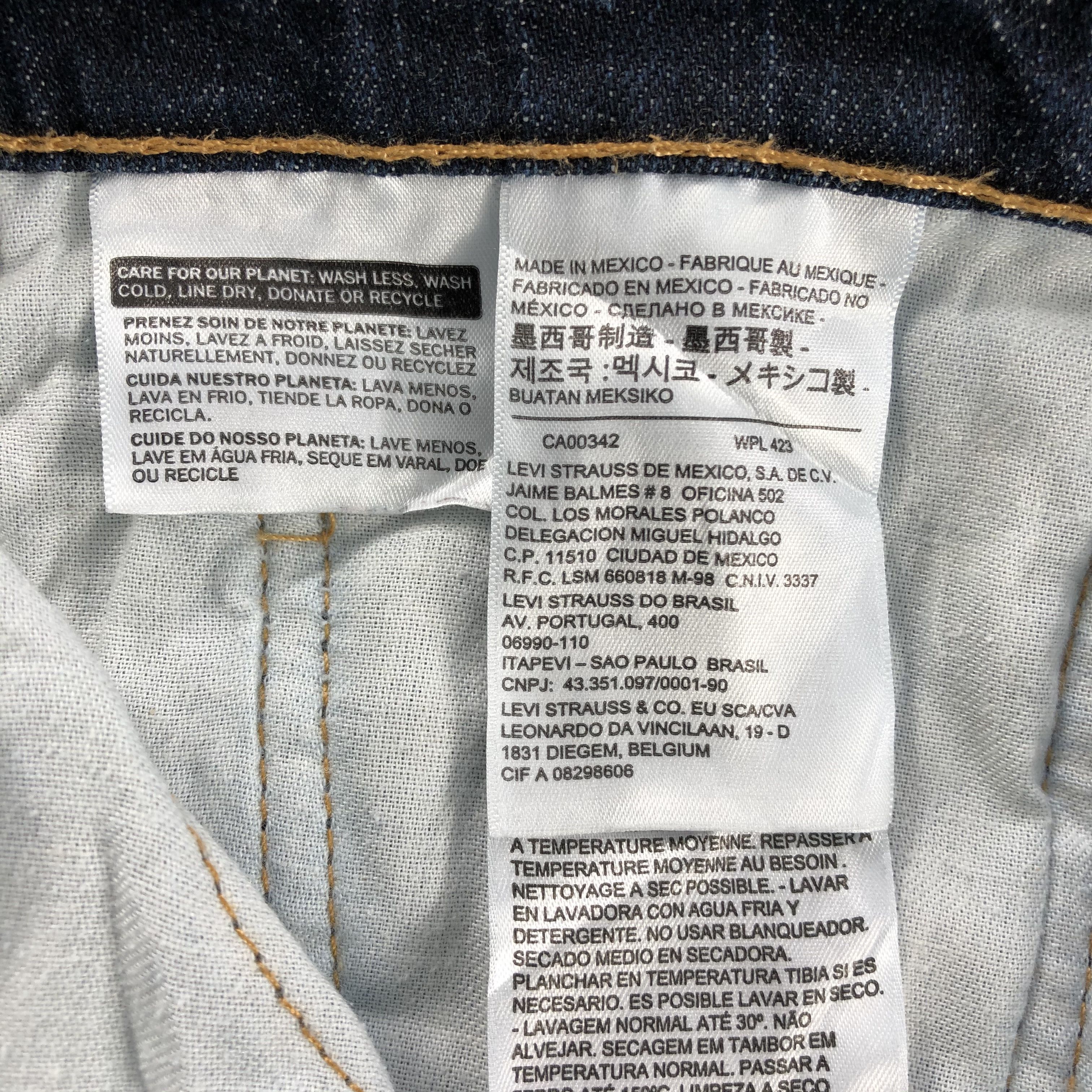 Levi's × Vintage Vintage Blue Wash Levis 541 Jeans-JM1731 Size US 36 / EU 52 - 11 Thumbnail
