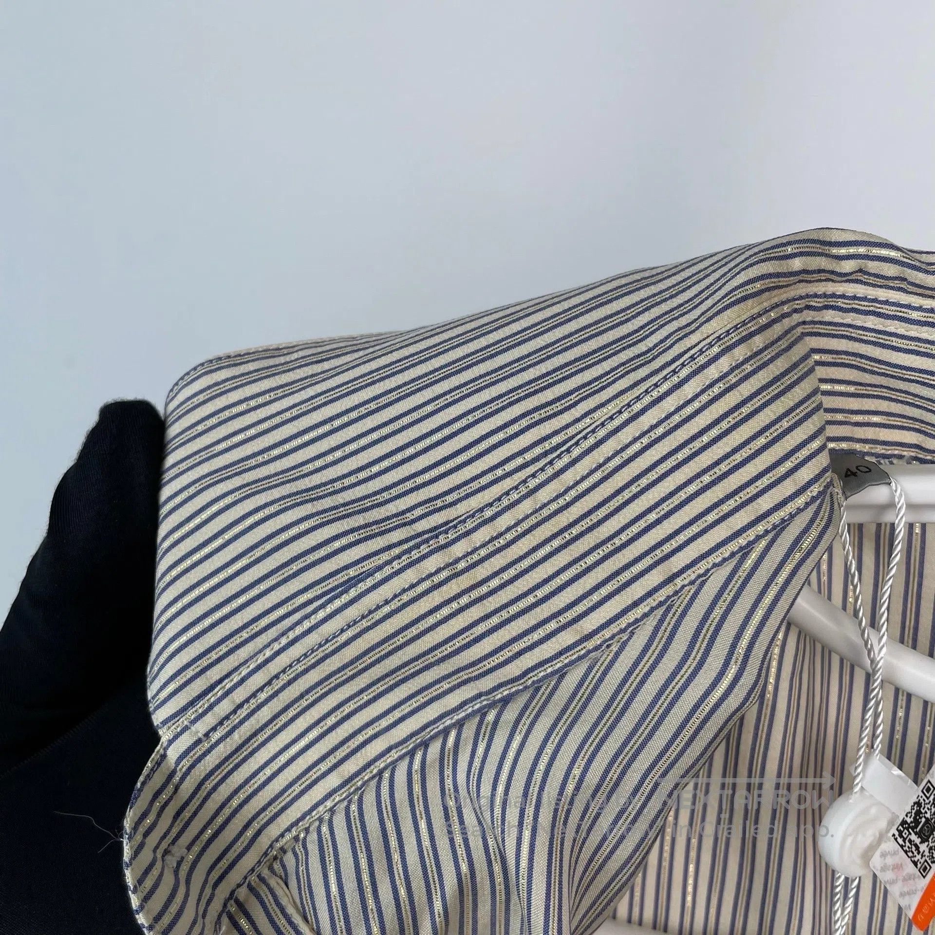 Dior Dior Striped Silk Shirt with Gold Thread for a Draping Eff Size S / US 4 / IT 40 - 5 Thumbnail