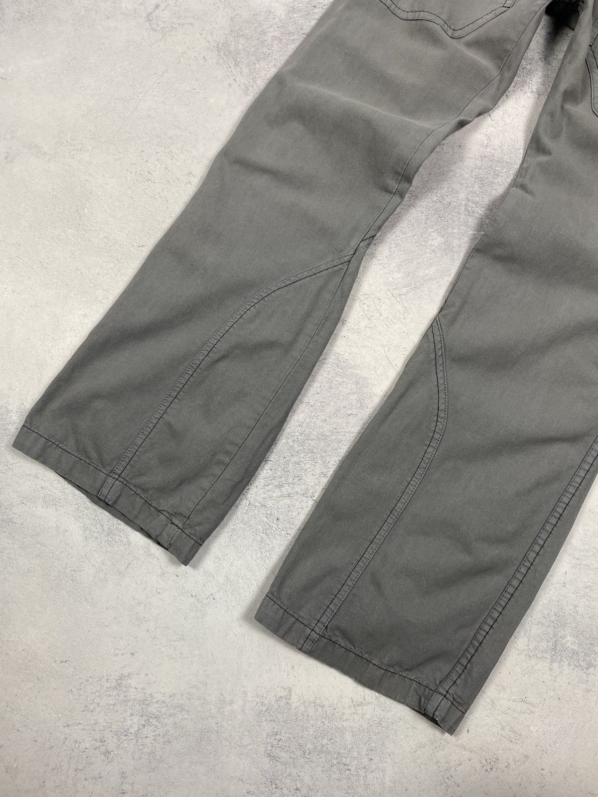Diesel Diesel Men’s Utility Multi Pocket Avant-Garde Cargo Pants Size US 29 - 8 Thumbnail