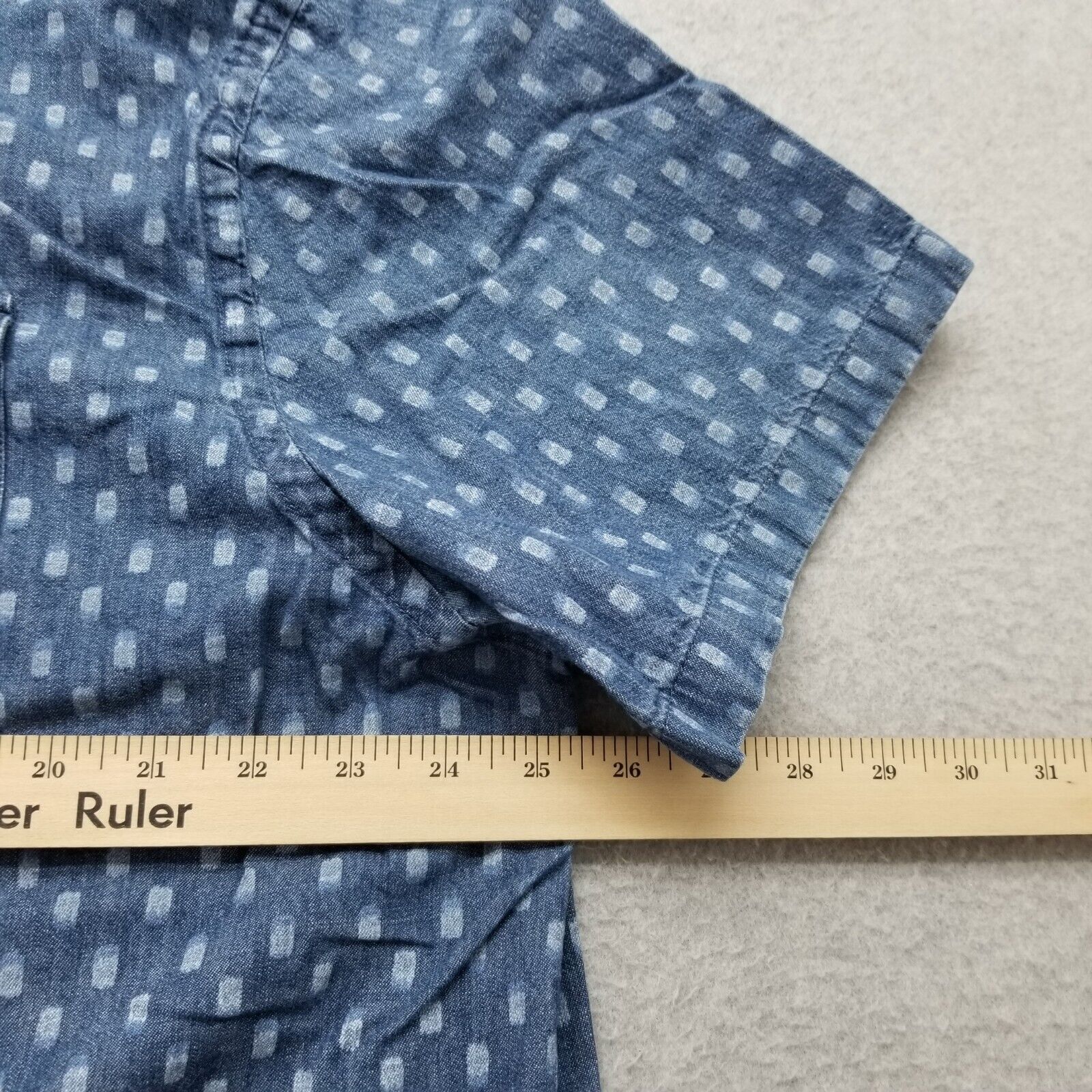 Old Navy Old Navy Shirt Mens 2XL Blue Button Up Short Sleeve Pocket Size US XXL / EU 58 / 5 - 9 Thumbnail