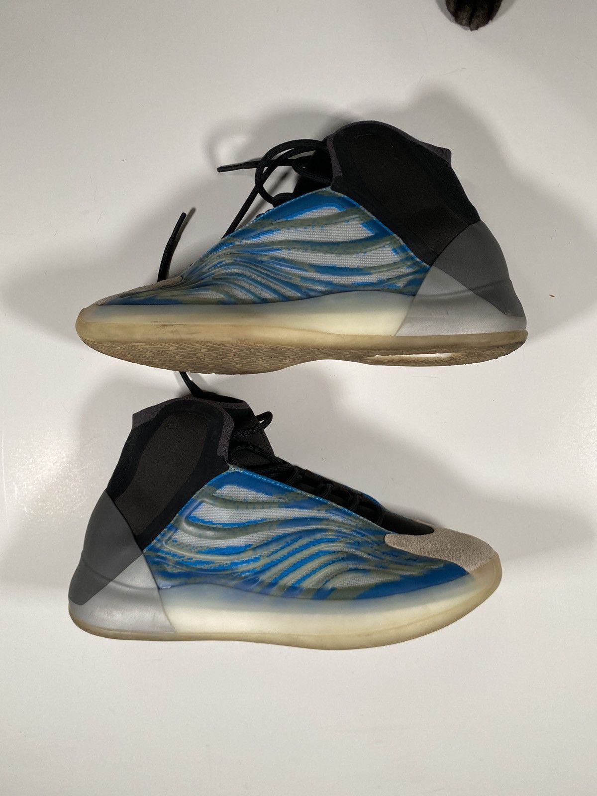 Adidas × Kanye West Yeezy QNTM Lifestyle Size US 10.5 / EU 43-44 - 3 Thumbnail