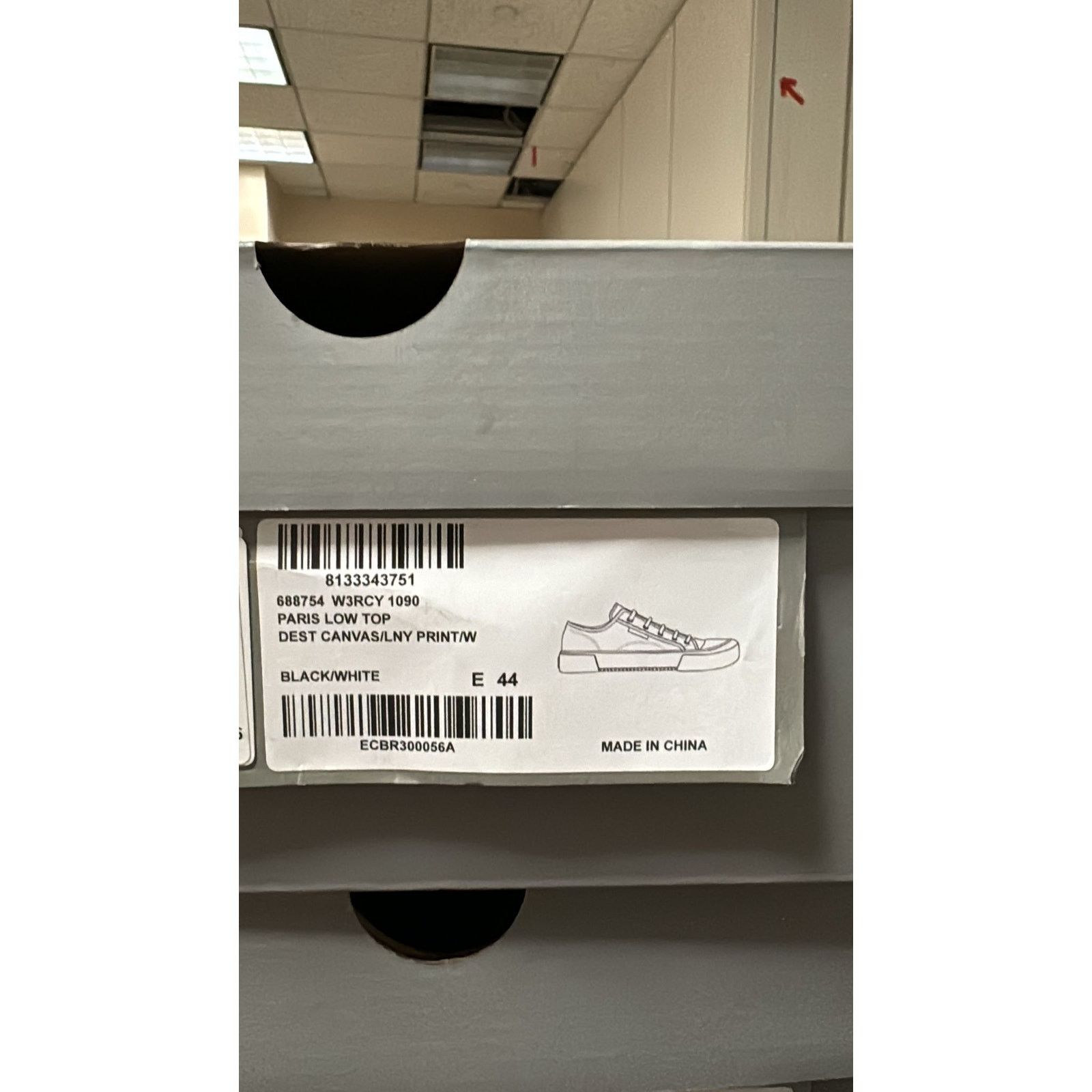 Balenciaga o1rshd1 Q:3 / Paris Low-Top Sneakers in Black/White Size US 11 / EU 44 - 23 Thumbnail