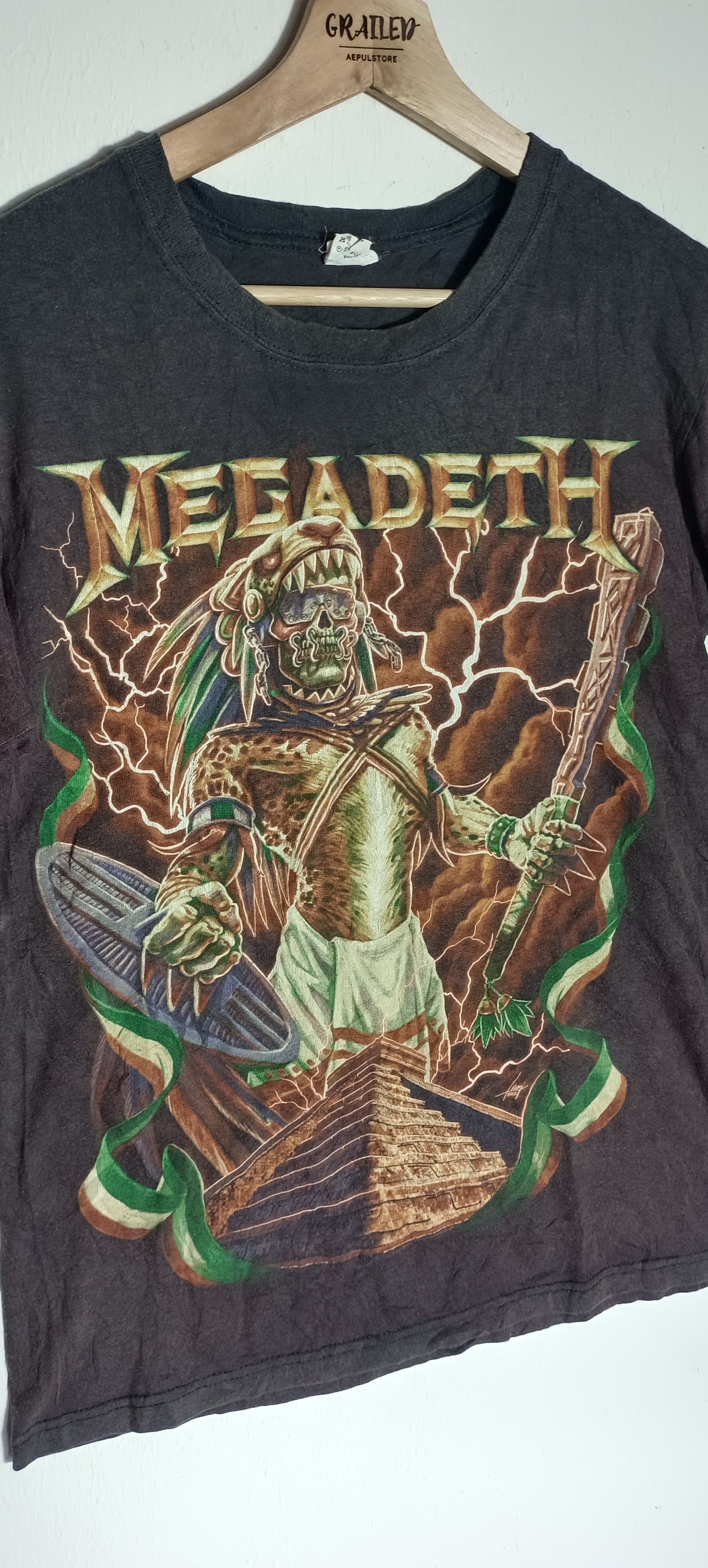 Band Tees × Megadeth × Vintage Vintage🔥🔥Megadeth Pyramid Vid Thunder Band Size US M / EU 48-50 / 2 - 3 Thumbnail
