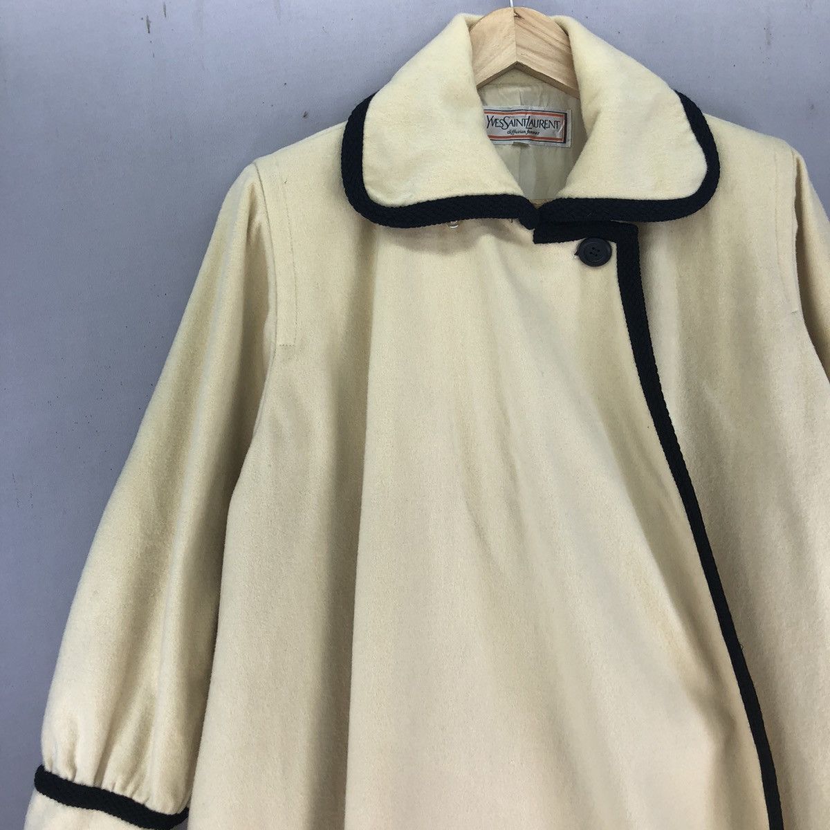 Yves Saint Laurent Archive 80’s Yves Saint Laurent Difussion Femme Heavy Coat Size M / US 6-8 / IT 42-44 - 2 Thumbnail