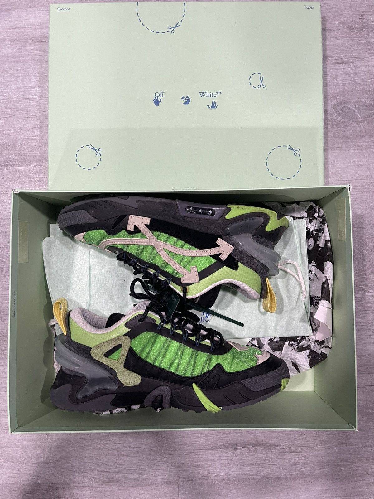 Off-White Odsy 2000 Low-Top Sneakers Size US 10 / EU 43 - 2 Thumbnail