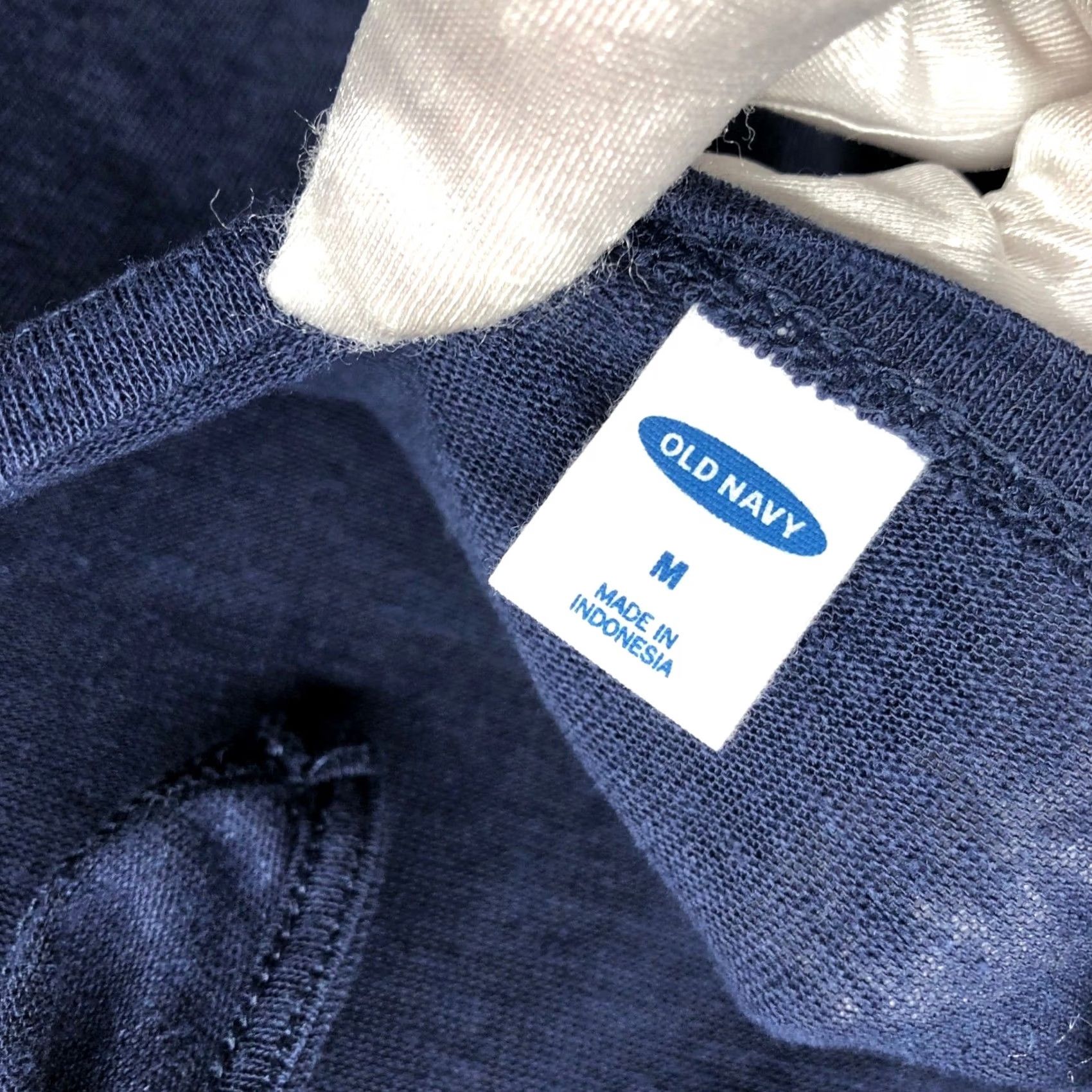 Old Navy Old Navy Linen Blend Tank Top Womens M Tie Back Navy Blue Crewneck Sleeveless Casual Summer Modern Basic Shirt Womens M blue Tie-back tank Size M / US 6-8 / IT 42-44 - 7 Thumbnail