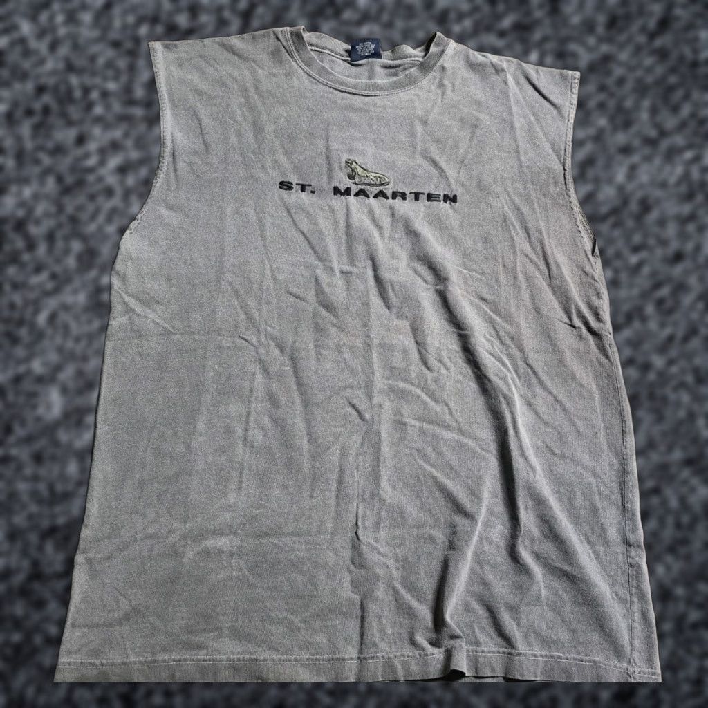 Vintage VINTAGE Wiseguys T-Shirt Mens L Gray Embroidered Sleeveless St Marteen Travel Souvenir Crew Neck Graphic Print Logo 90s? Size US L / EU 52-54 / 3 - 1 Thumbnail