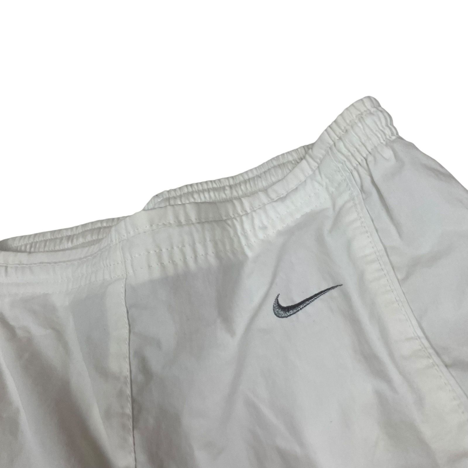 Nike × Vintage Nike Women's White Swoosh Pockets Wide Leg Track Pant XS Size 30" / US 8 / IT 44 - 2 Thumbnail