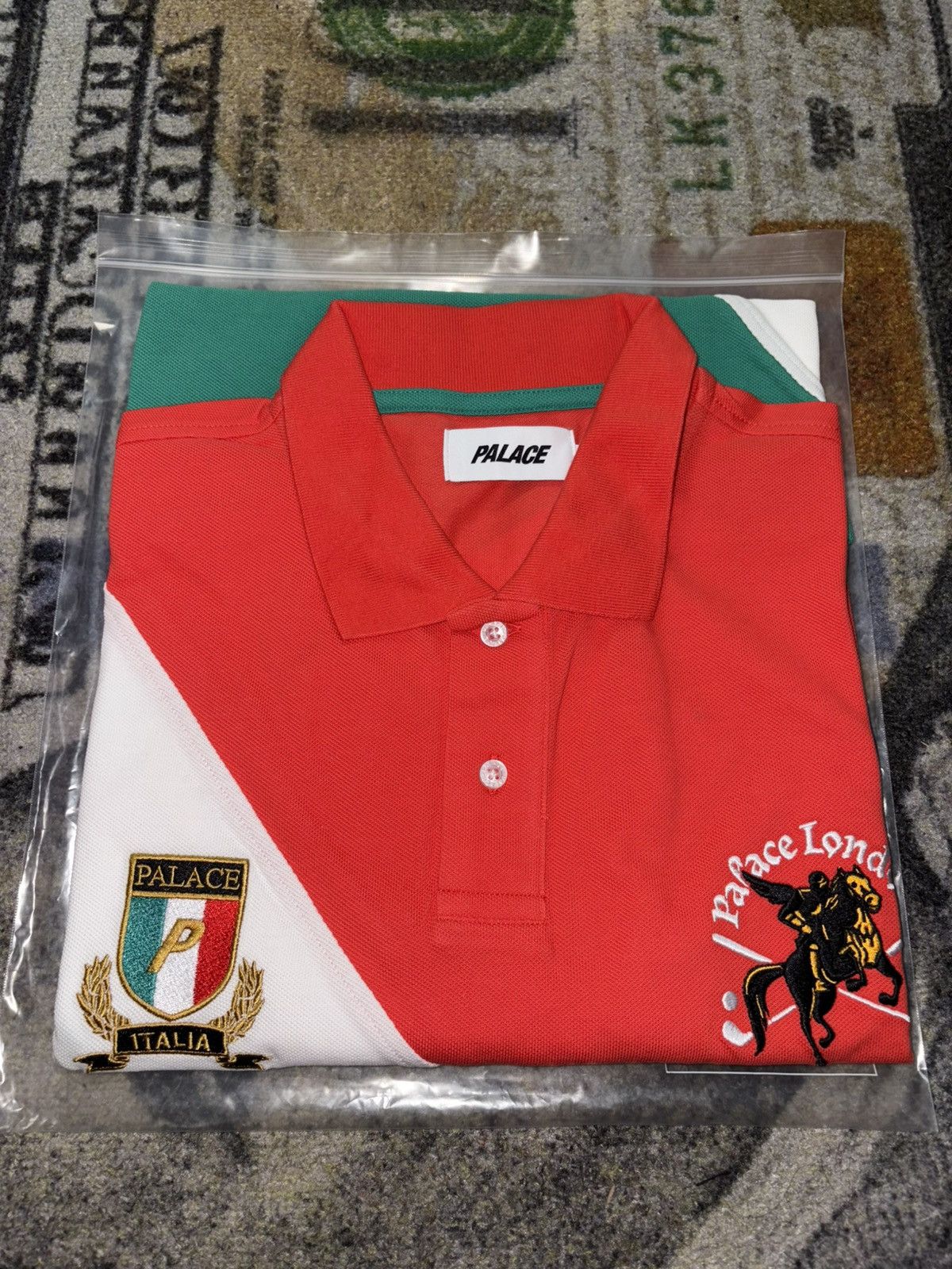 Mサイズ PALACE SKATEBOARDS Geezer Polo Mサイズ PALACE SKATEBOARDS Geezer Polo