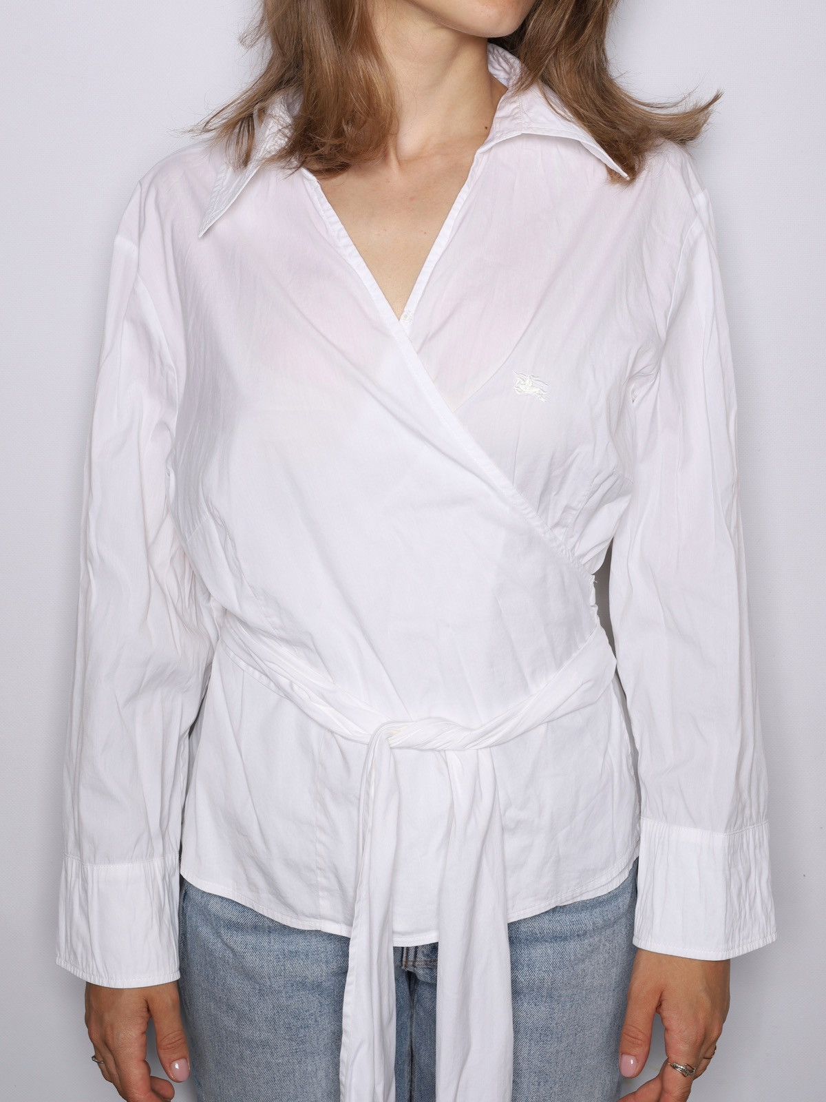 Burberry Burberry Red Label White Shirt With Ultra Long Belts Size L / US 10 / IT 46 - 1 Thumbnail
