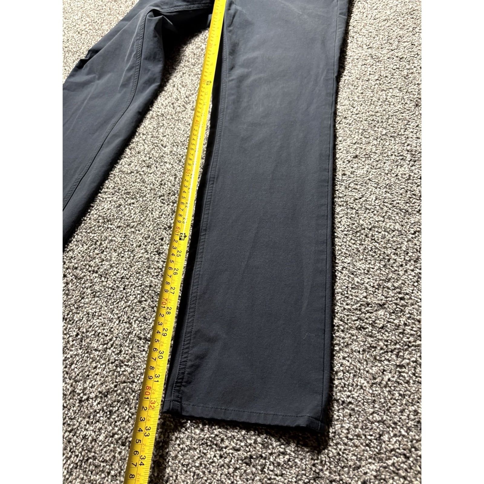 Vineyard Vines Vineyard Vines On-The-Go Pants Mens 30x32 Black OTG Stretch Chino Travel Casual Size US 30 / EU 46 - 6 Thumbnail