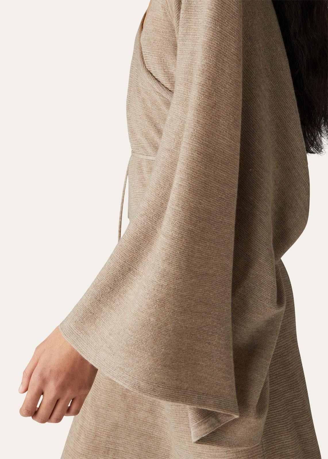 Loro Piana o1srvl11e1124 Cocooning Soft Regular-Fit Knit Shrug in Beige Size M / US 6-8 / IT 42-44 - 3 Thumbnail