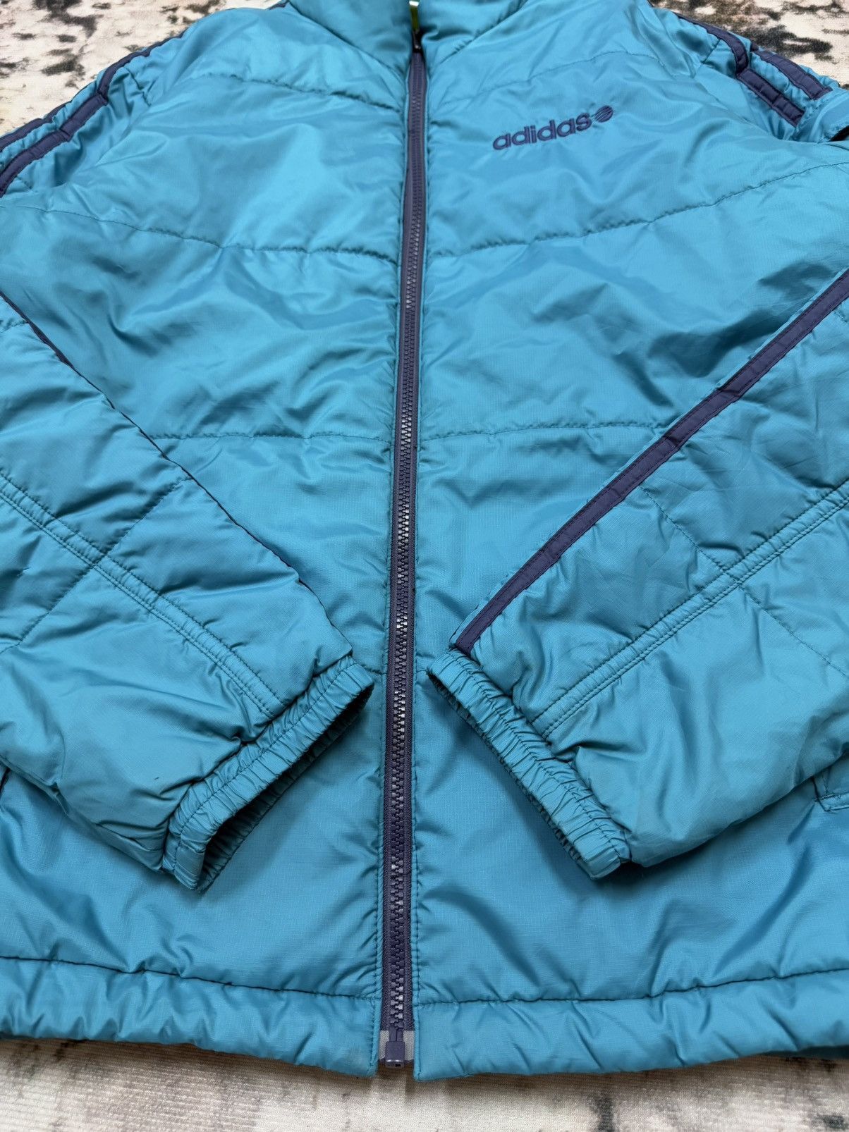 Adidas Vintage Y2K Adidas Puffer Down Jacket Size US M / EU 48-50 / 2 - 11 Thumbnail