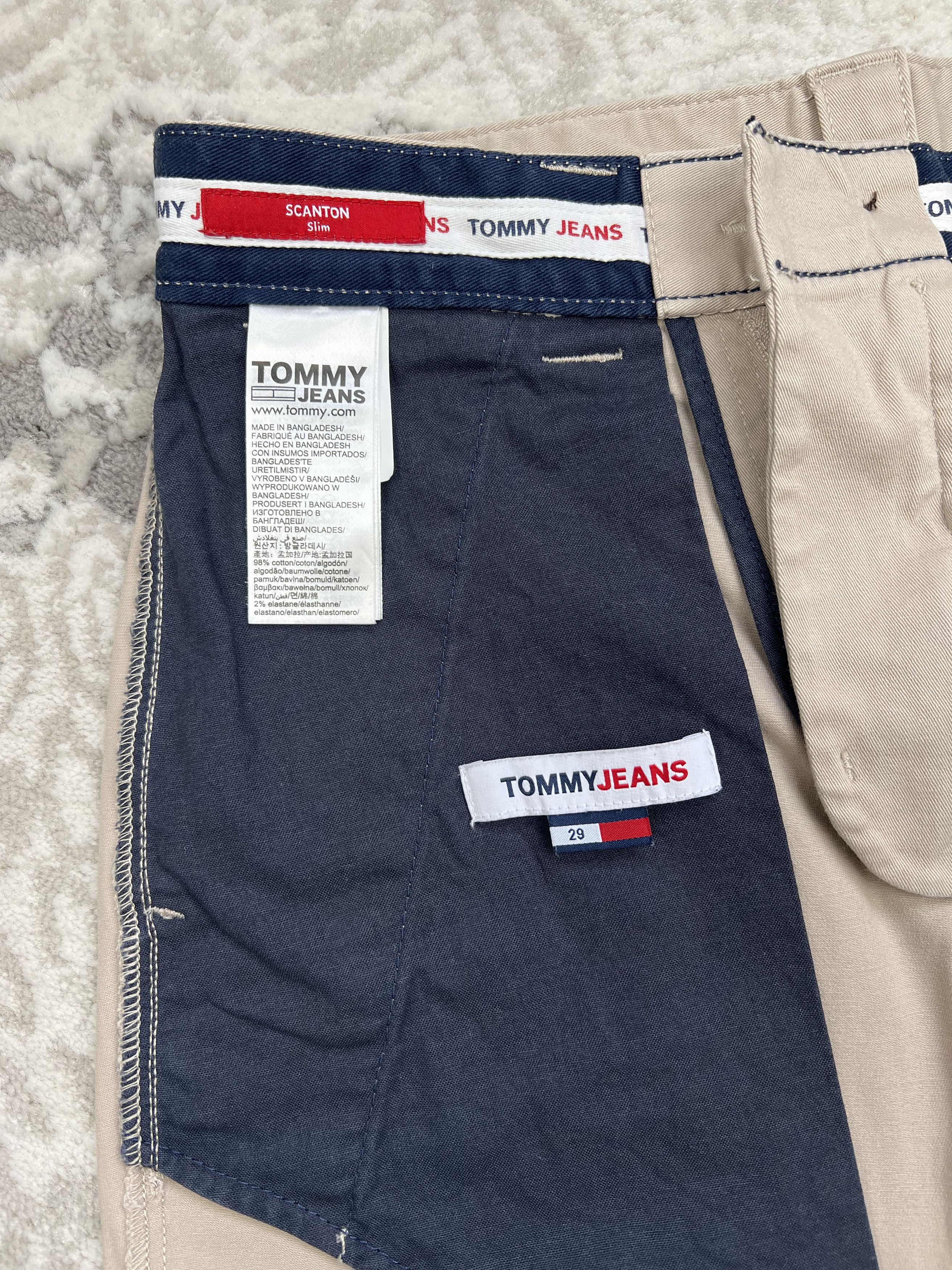 Tommy Jeans Tommy Jeans Scanton Slim Chino Shorts - Soft Beige Size US 29 - 9 Thumbnail
