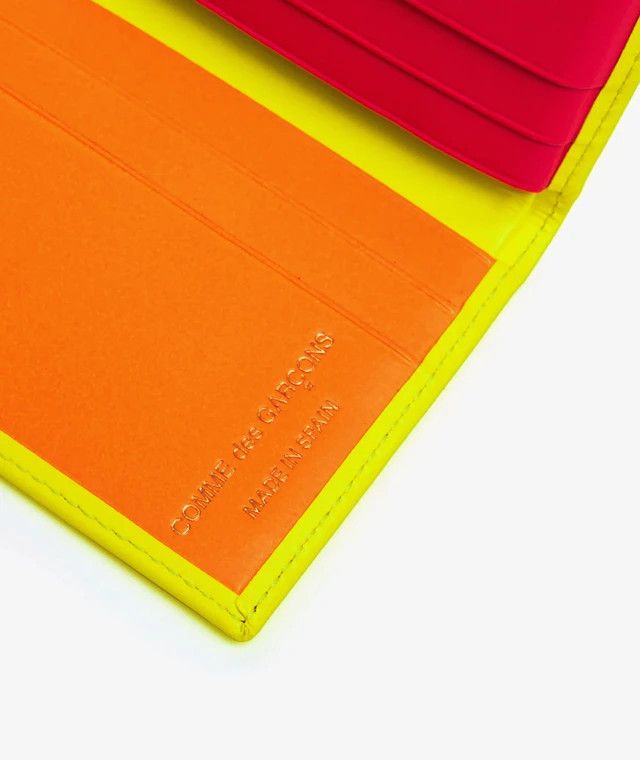 Comme des Garcons o1s22i1n1024 Size: OS / Fluo Bifold Wallet in Yellow Size ONE SIZE - 3 Thumbnail