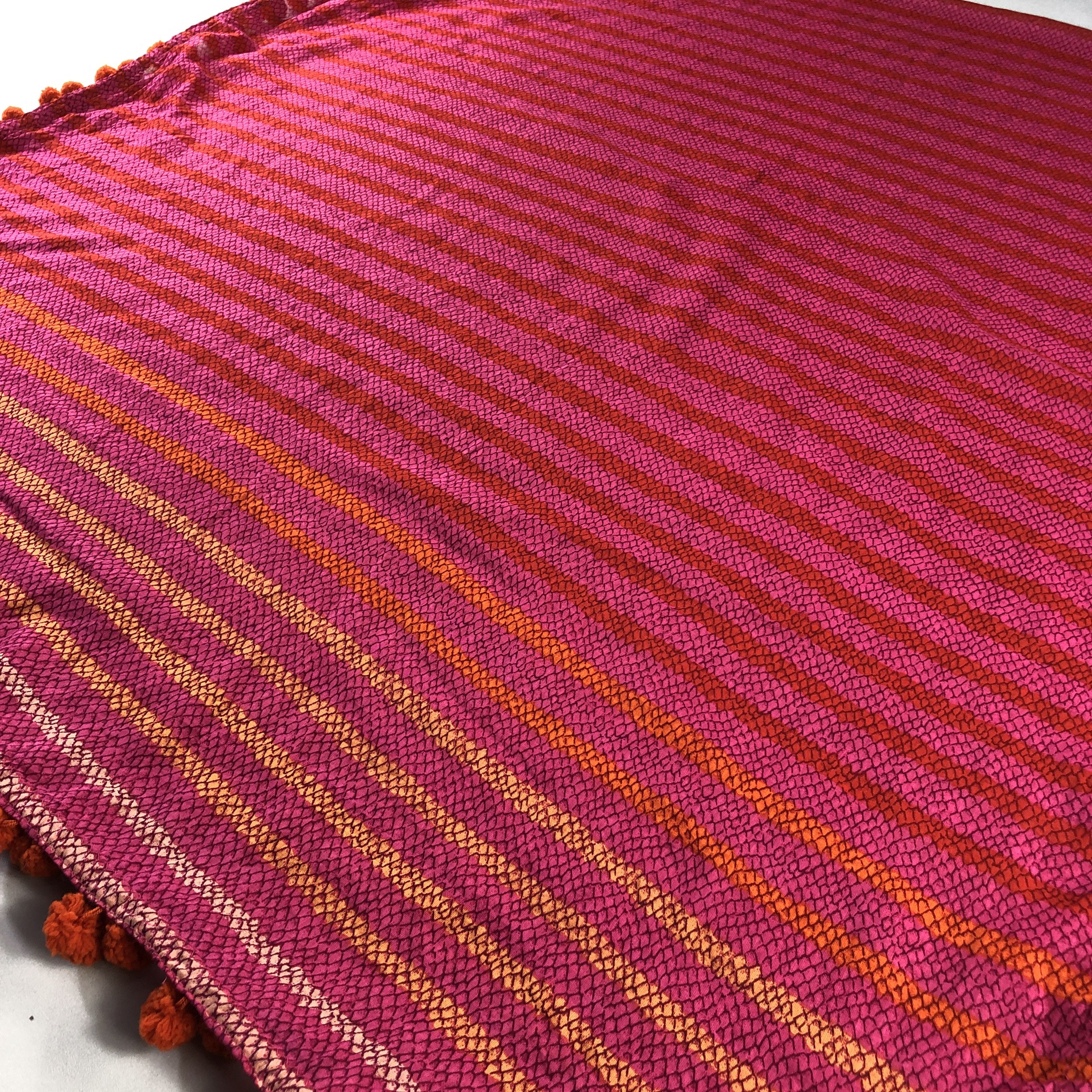Marc Jacobs Marc Jacobs Oversized Cotton Scarf Muffler Wrap V2963 Size ONE SIZE - 3 Thumbnail