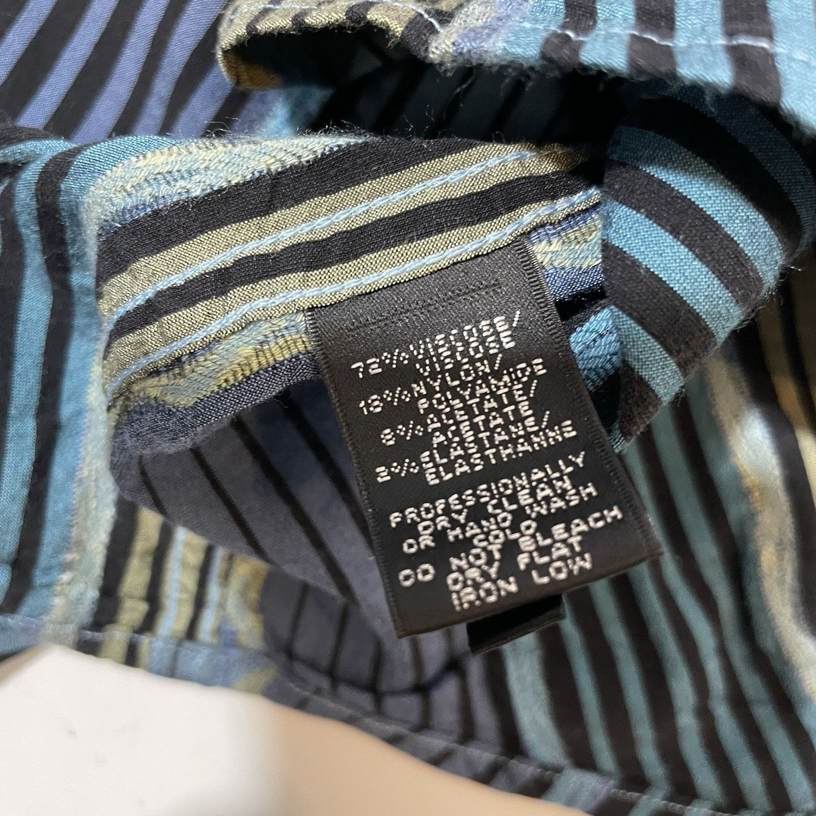 Jhane Barnes Vintage Jhane Barnes Shirt Men’s Med Blue Green Stripe Slim Size US M / EU 48-50 / 2 - 7 Thumbnail
