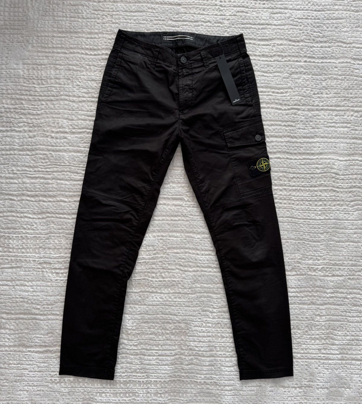 STONE ISLAND CARGO PANTS W32 ”BLACK”