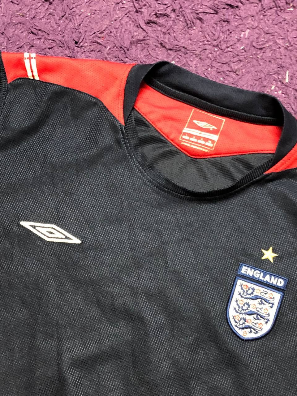 Umbro Vintage T-shirt Umbro Football England Jerseys crazy Y2K Size US L / EU 52-54 / 3 - 6 Thumbnail