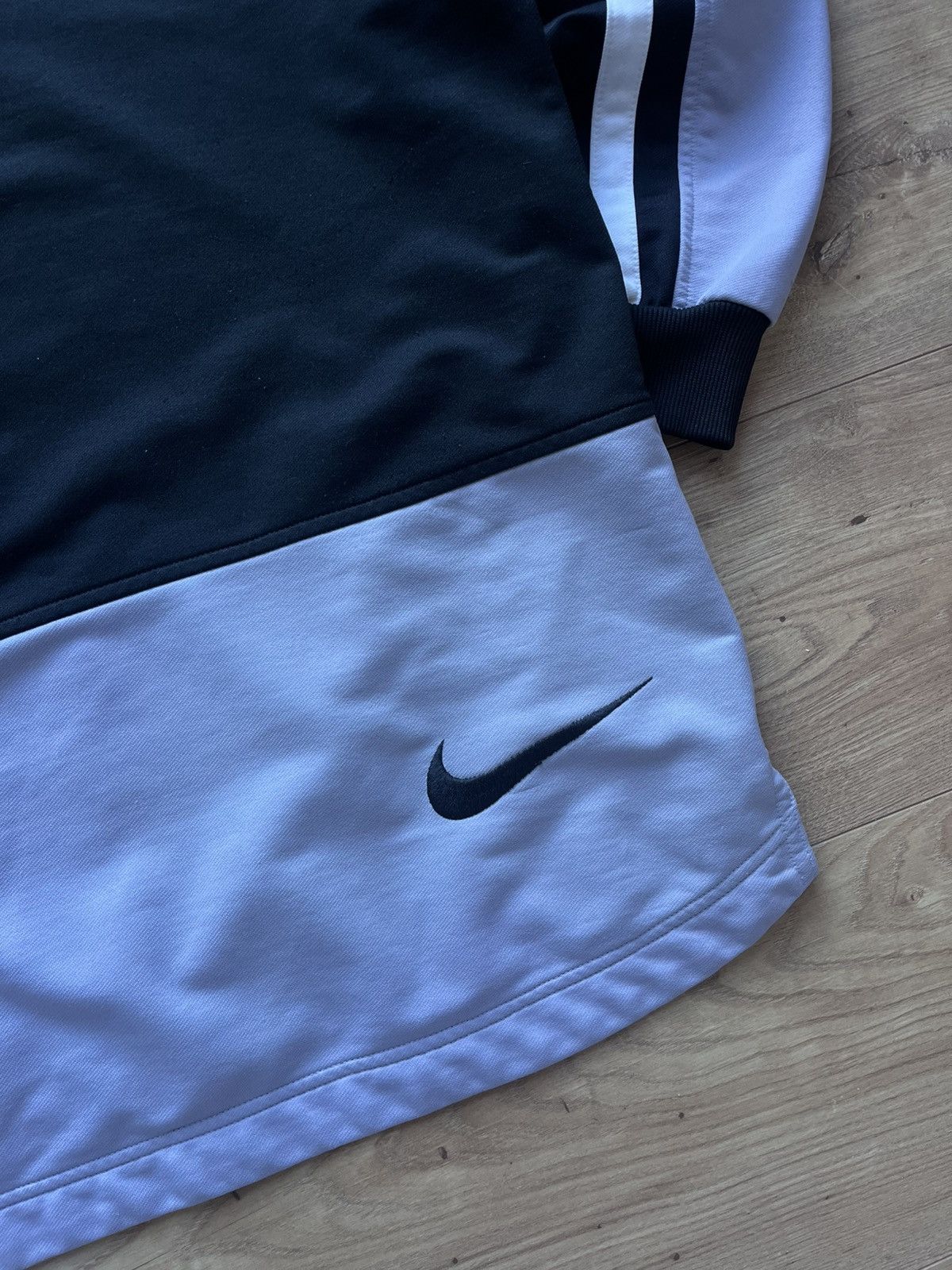 Nike 90’s NIKE MULTILOGO RETRO SWOOSH Y2K RARE TRACK JACKET Size US L / EU 52-54 / 3 - 3 Thumbnail
