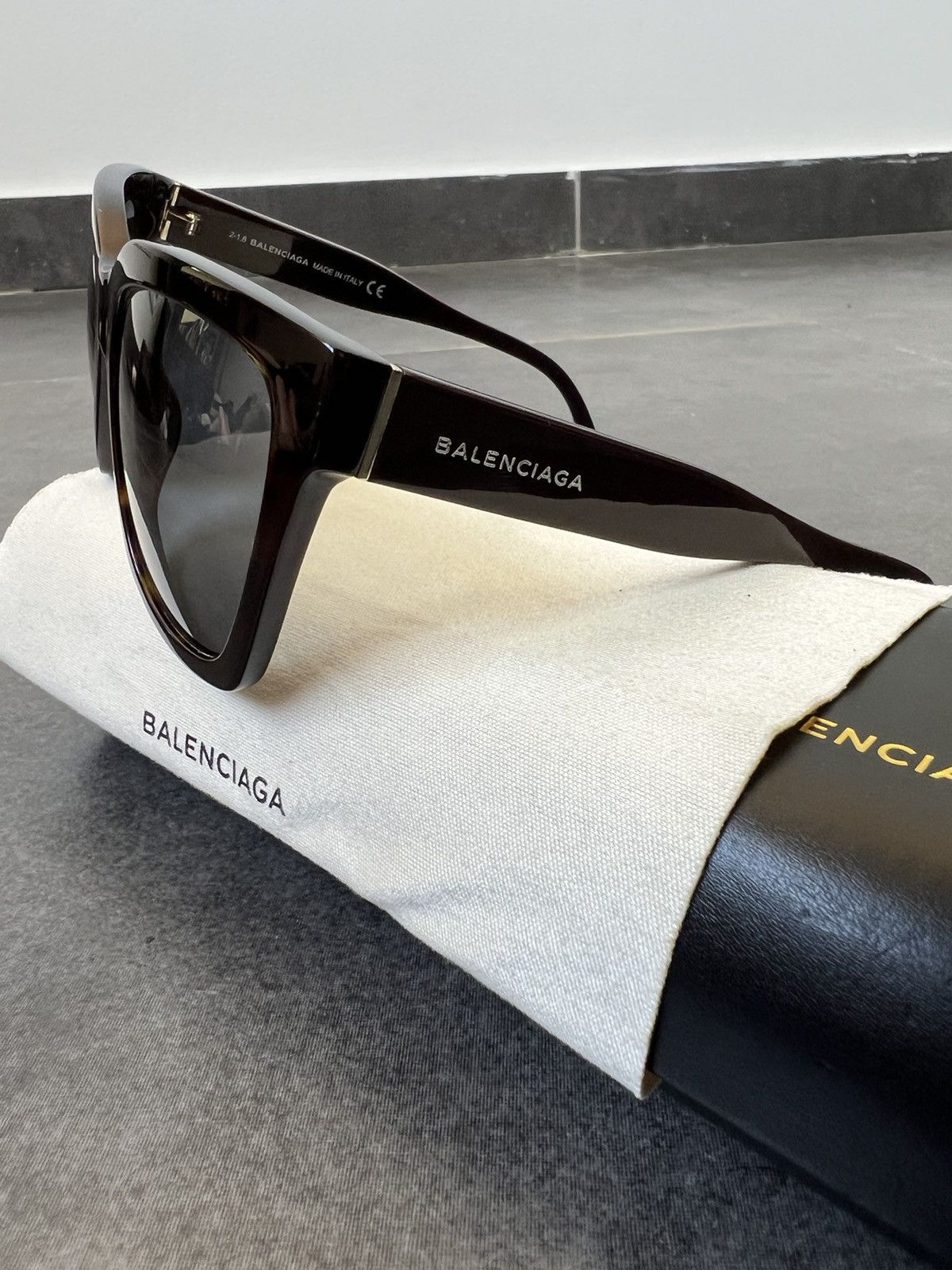 Balenciaga Balenciaga Havana square Sunglasses Size ONE SIZE - 1 Thumbnail