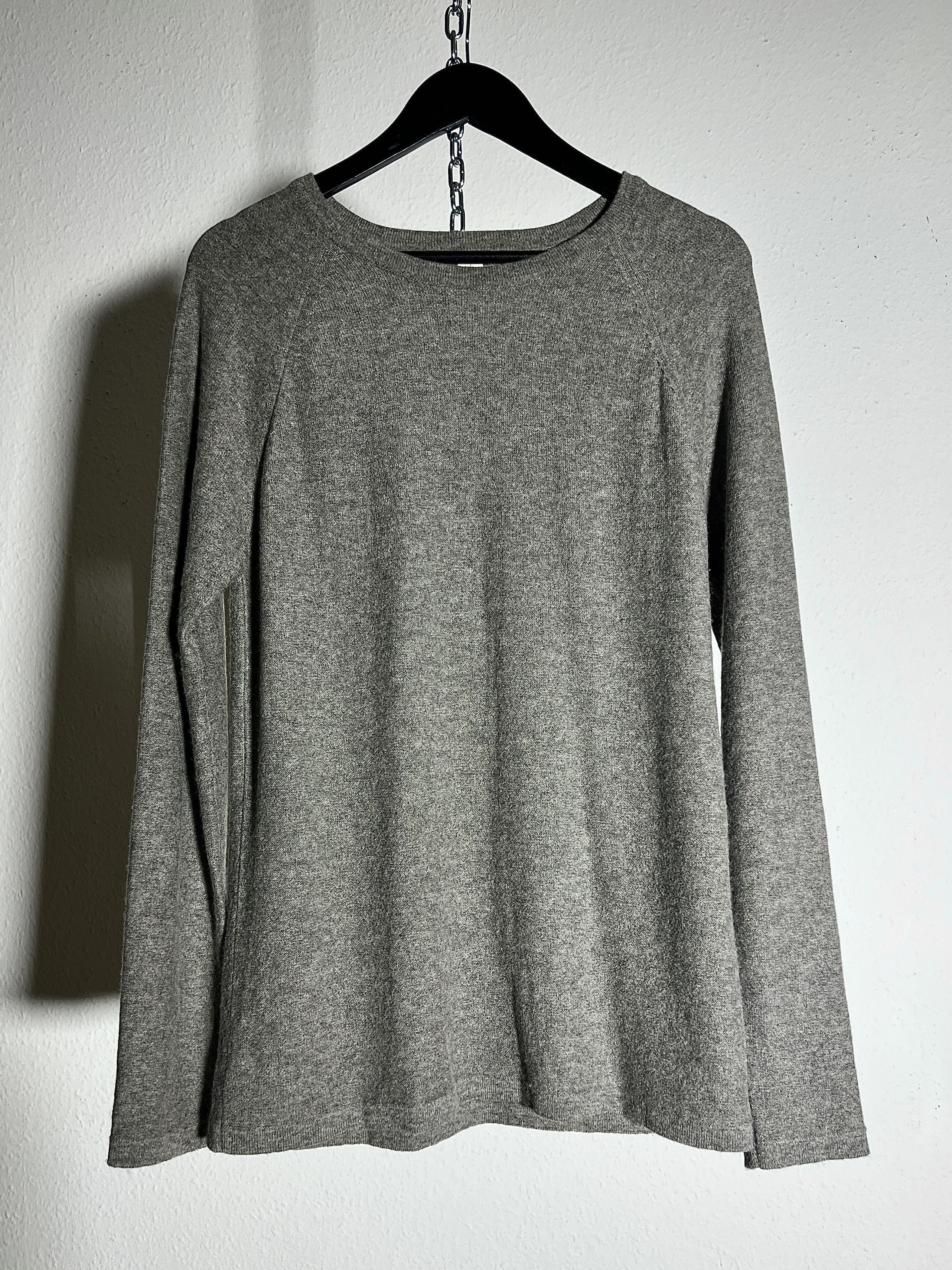 Eyn Vas Eyn Vas (ex-InAisce) sweater Size US L / EU 52-54 / 3 - 1 Thumbnail