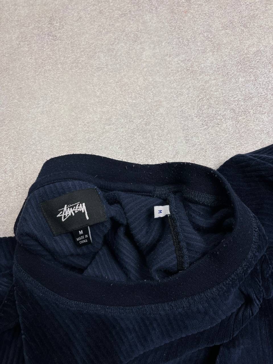 Other Vintage Stussy Velour Boxy Sweatshirt M Size US M / EU 48-50 / 2 - 6 Thumbnail