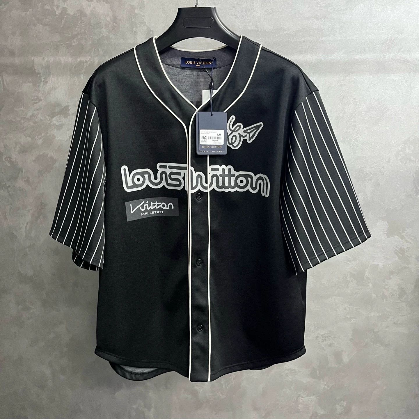 Louis Vuitton Louis Vuitton Black Printed Baseball Shirt Size US L / EU 52-54 / 3 - 1 Thumbnail