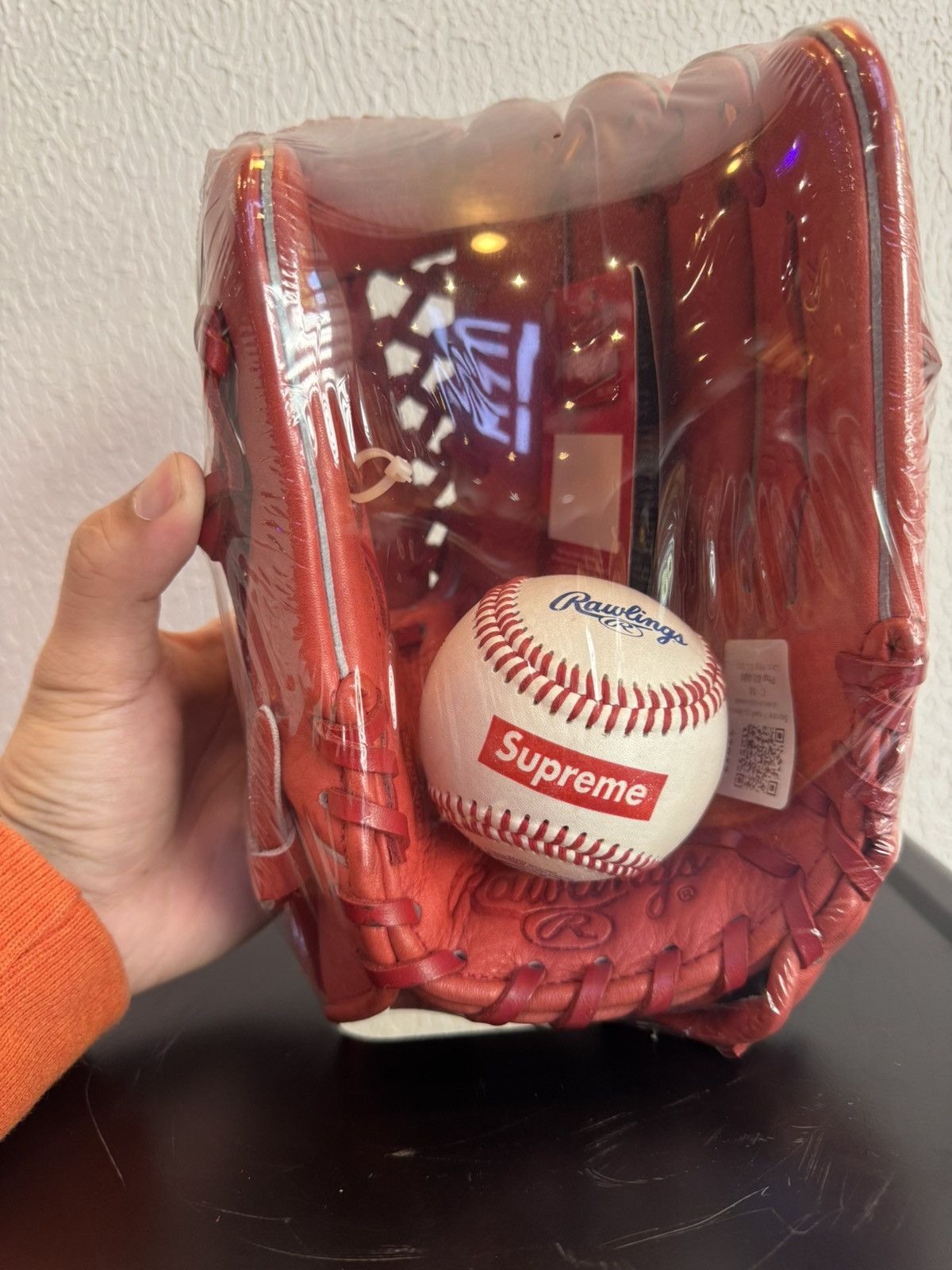 Supreme Supreme X Rawlings Baseball Gloves And Ball Size 34 - 1 Thumbnail