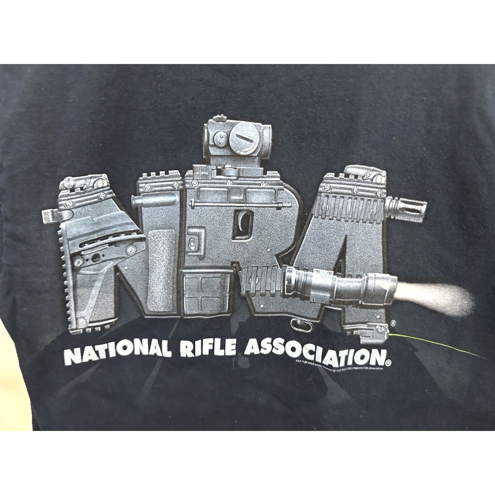 Pistola NRA Scope Gun Pistol VTG T-Shirt Navy Size S Men Short Sleeve Shirts Womens/Mens Size US S / EU 44-46 / 1 - 3 Thumbnail