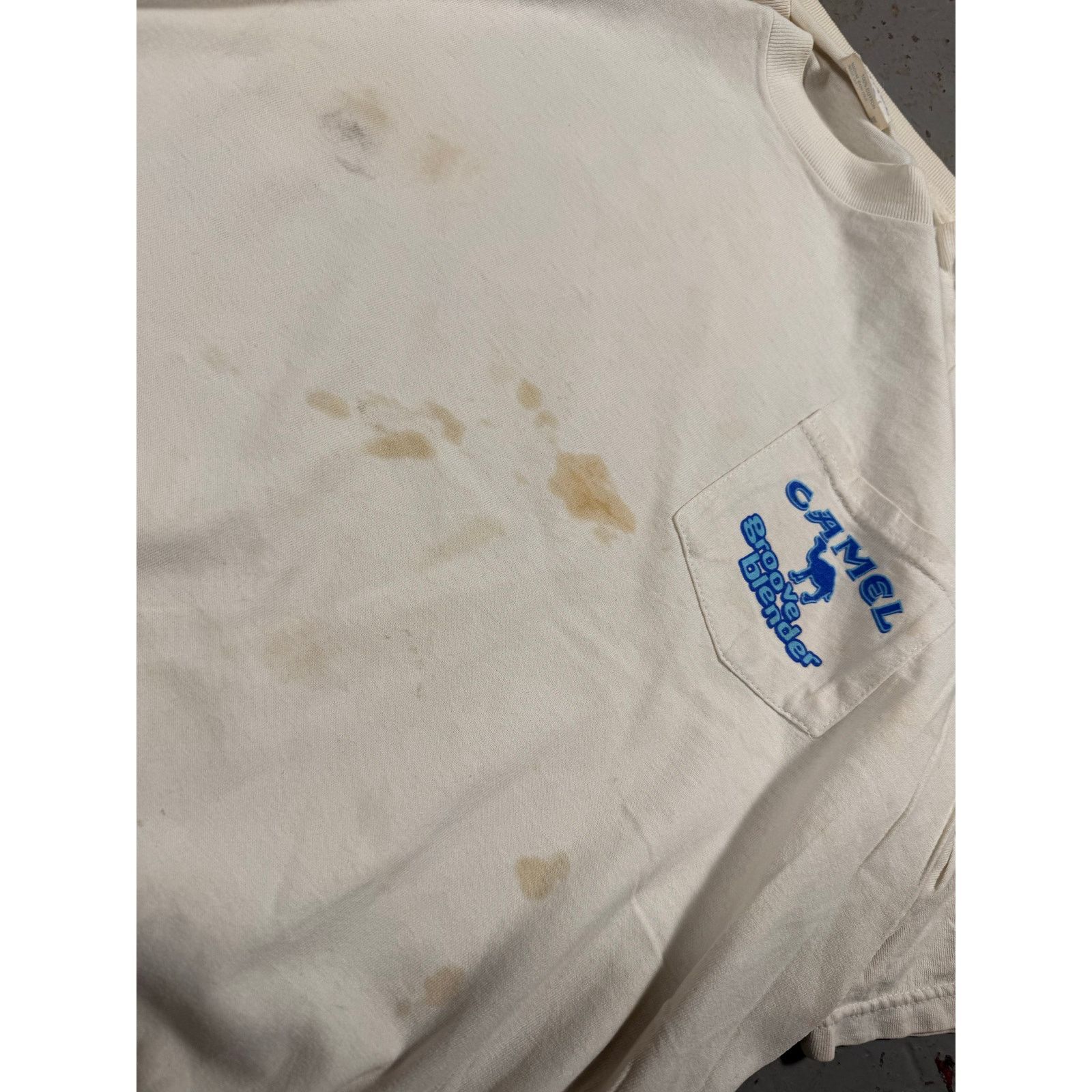 Camel Extremely Distressed Camel Cigarettes Tee Size US XL / EU 56 / 4 - 6 Thumbnail