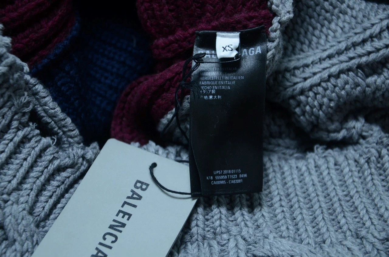 Balenciaga Balenciaga Oversized Destroyed Long Knit Coat Unisex XS Size US XS / EU 42 / 0 - 8 Thumbnail