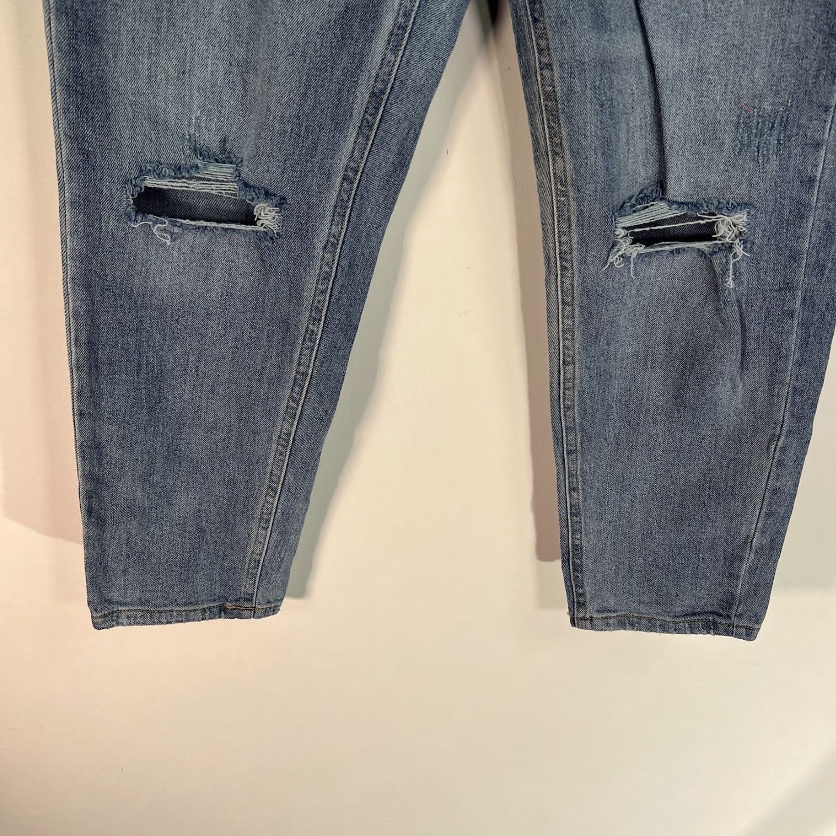 Vintage Wild Fable Jeans 8 Blue 28X26 Straight Distressed Denim Size 30" / US 8 / IT 44 - 6 Thumbnail