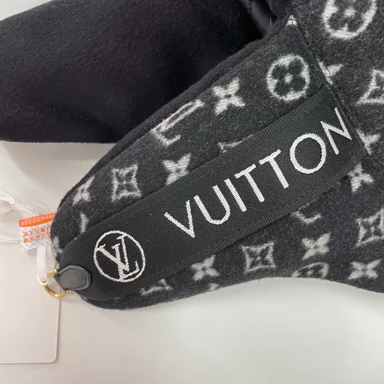 Louis Vuitton Louis Vuitton Carry On wool color-block reading hat Size ONE SIZE - 2 Thumbnail