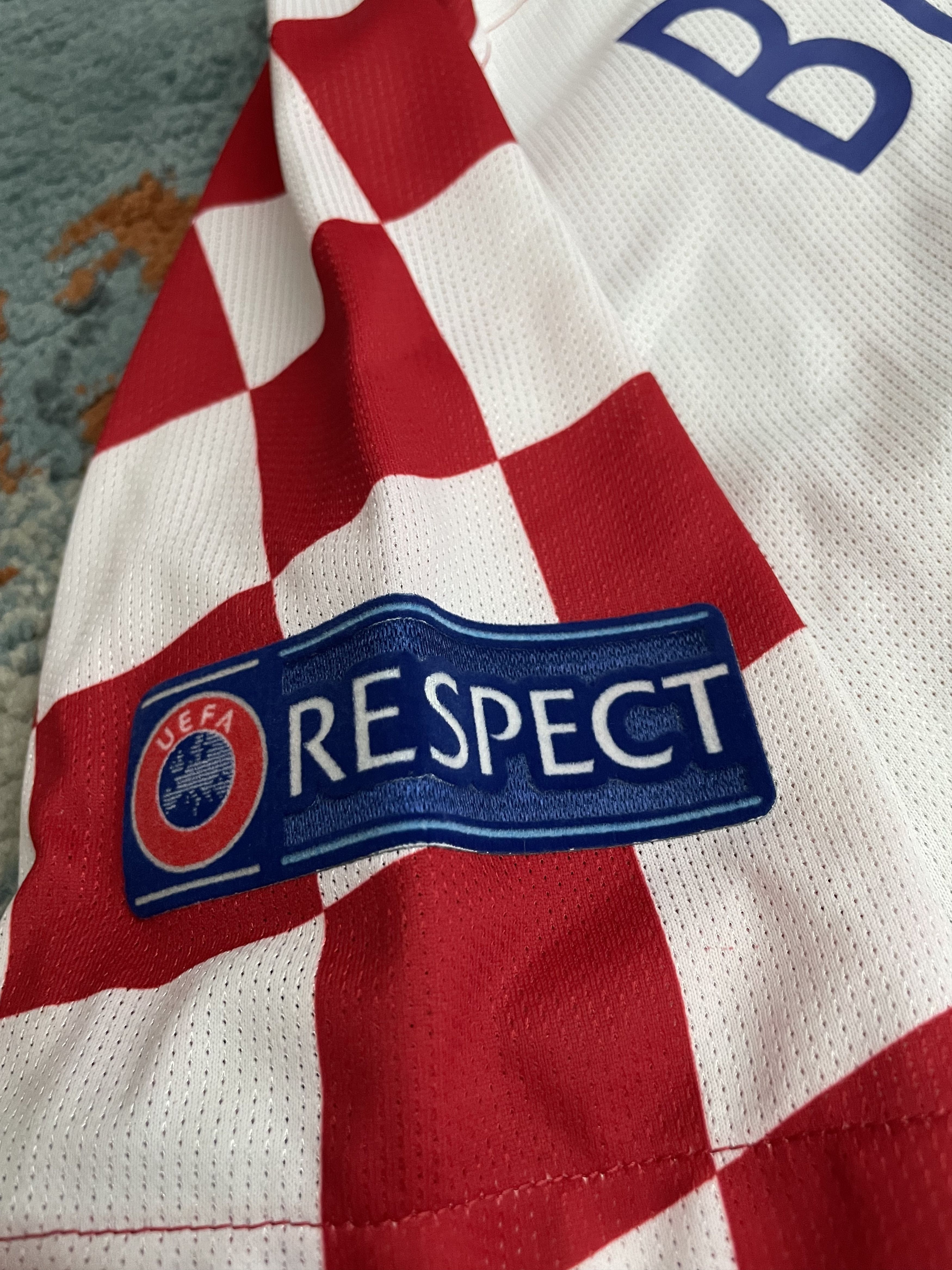 Nike Nike Croatia Euro 2016 Match Issue Home Shirt Size US M / EU 48-50 / 2 - 9 Thumbnail