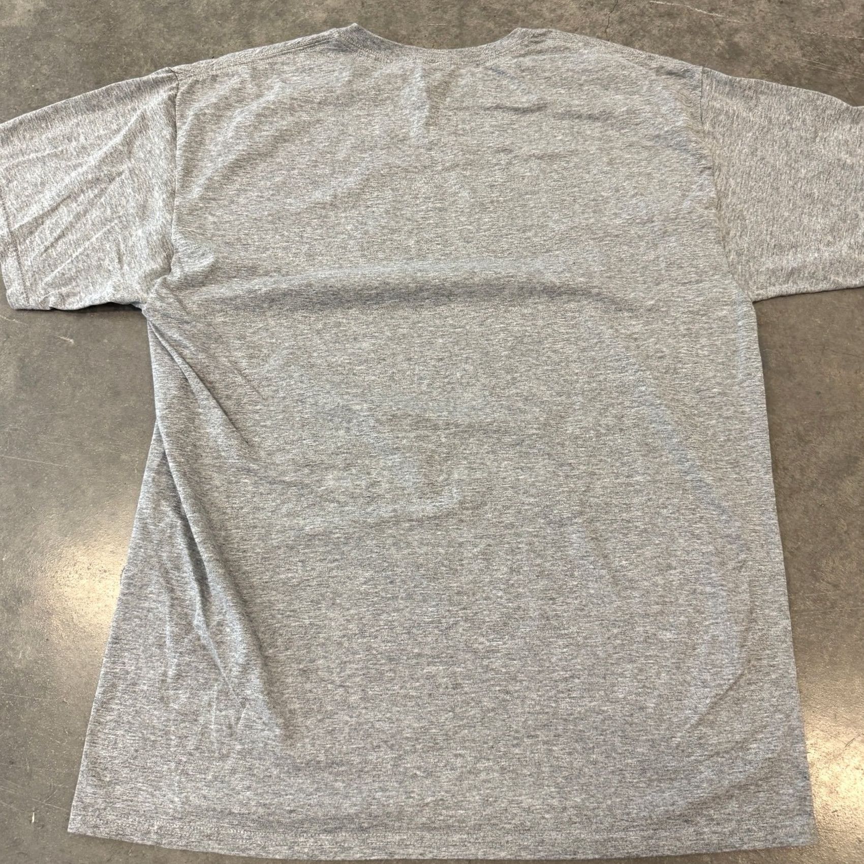 Disney VINTAGE Mickey Grey Graphic Walt Disney Short Sleeve Tee L Women Size 36" / US 14 / IT 50 - 2 Thumbnail