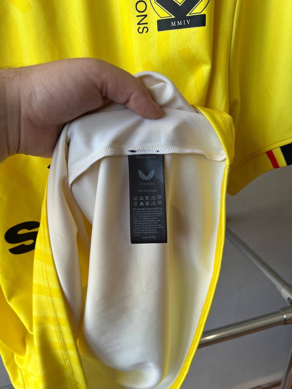 Castore 2023 MK DONS GOALKEEPER 2 SOCCER JERSEY FOOTBALL SHIRT XXL Size US XXL / EU 58 / 5 - 7 Thumbnail