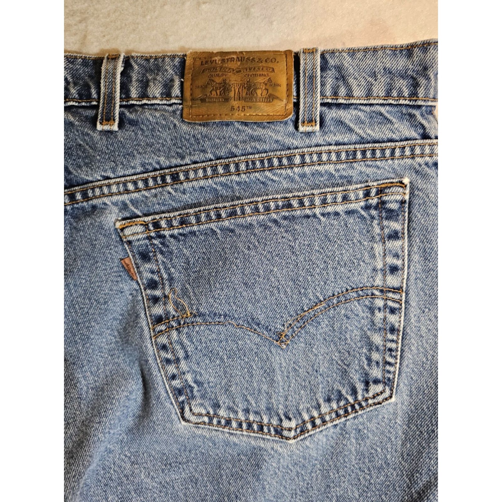 Levi's Vintage Levi 545 Jeans Denim Blue 90s Grunge Mens Size 44x30 Brown Tag Regular Fit Straight 5-Pocket Denim Jeans Mens Size US 44 / EU 60 - 7 Thumbnail