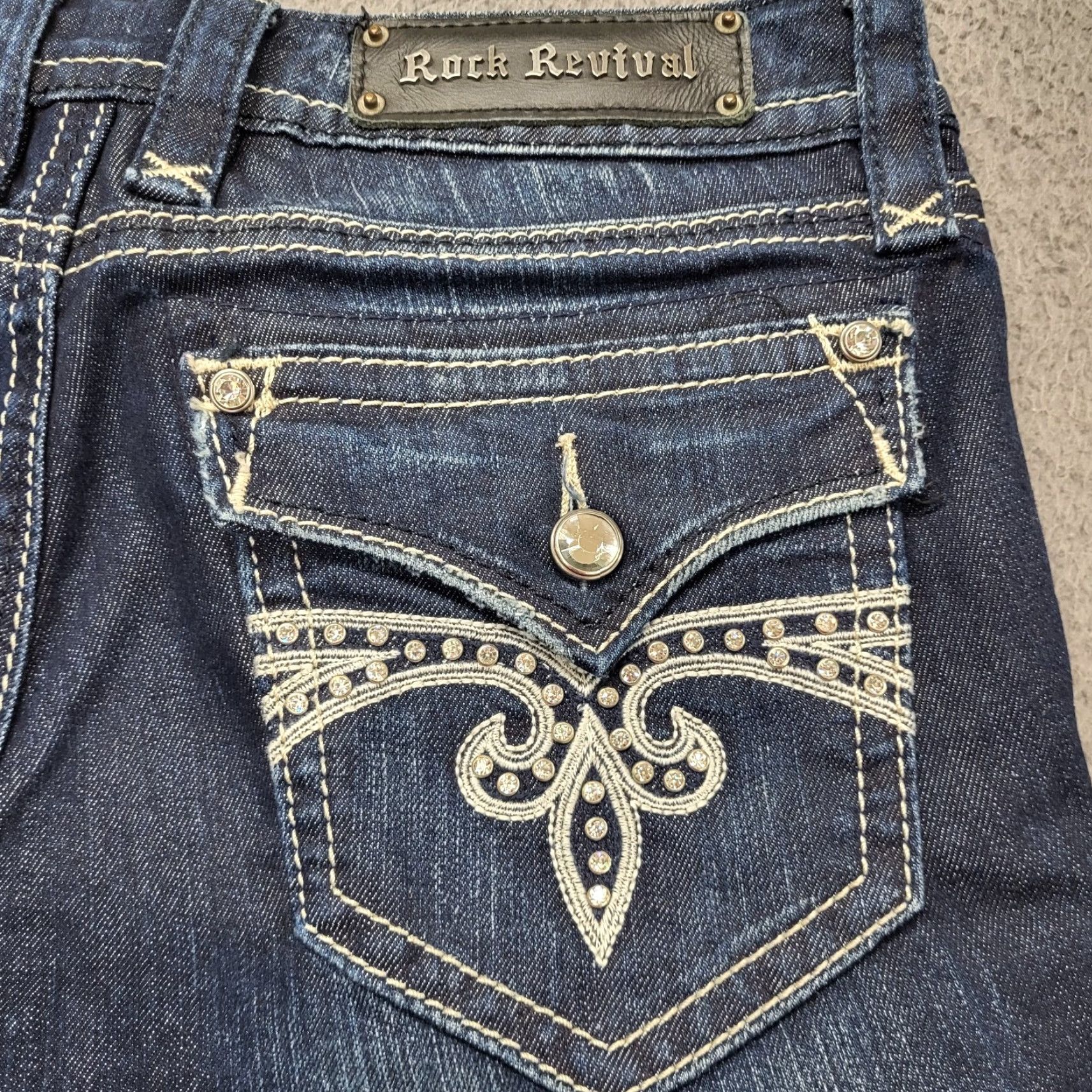Vintage VINTAGE Rock Revival Sara Skinny Jeans Women's Size 30 Embroidered Flap Pockets 31x33.5 Blue Denim Slim 5-Pocket Womens Jeans Size 30" / US 8 / IT 44 - 2 Thumbnail