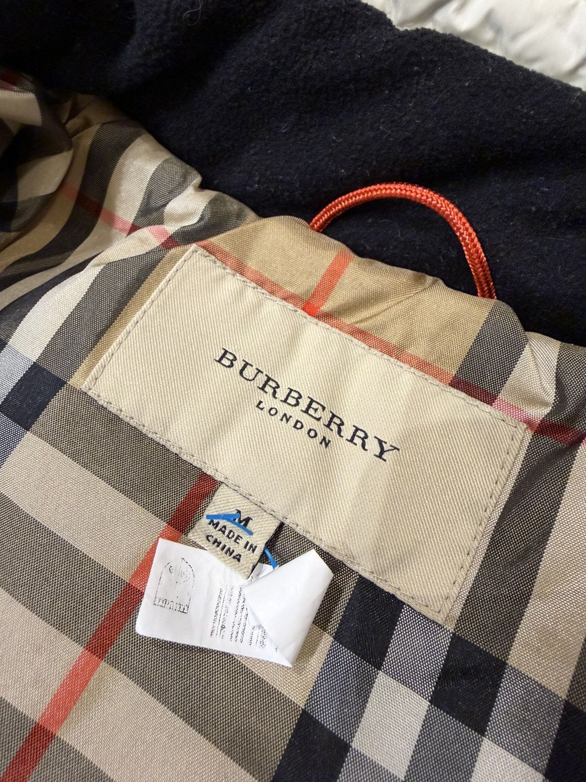 Burberry Burberry Puffer Jacket Size M / US 6-8 / IT 42-44 - 3 Thumbnail